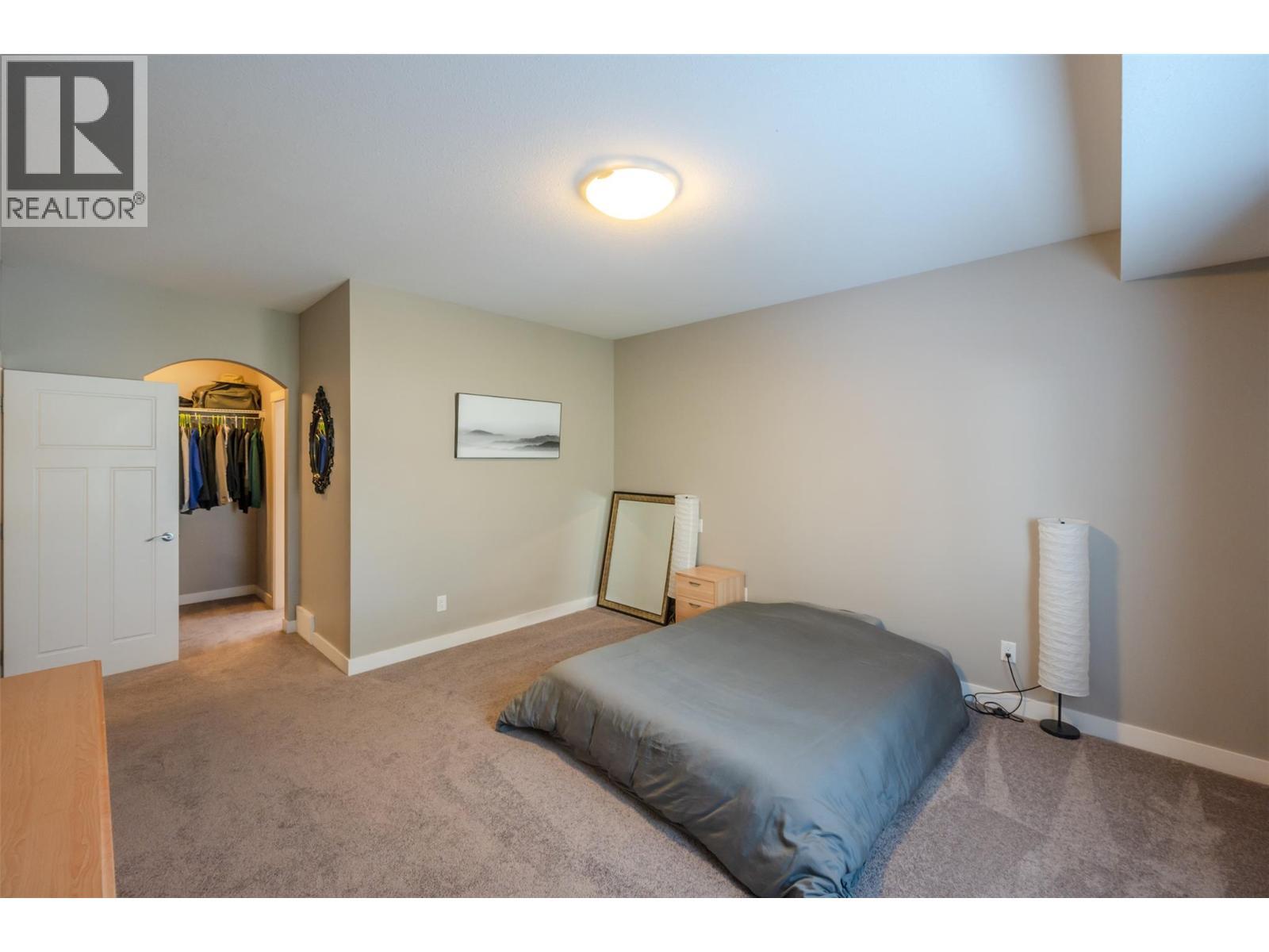 192 Nicola Place, Summerland, BC - Indoor Photo Showing Bedroom