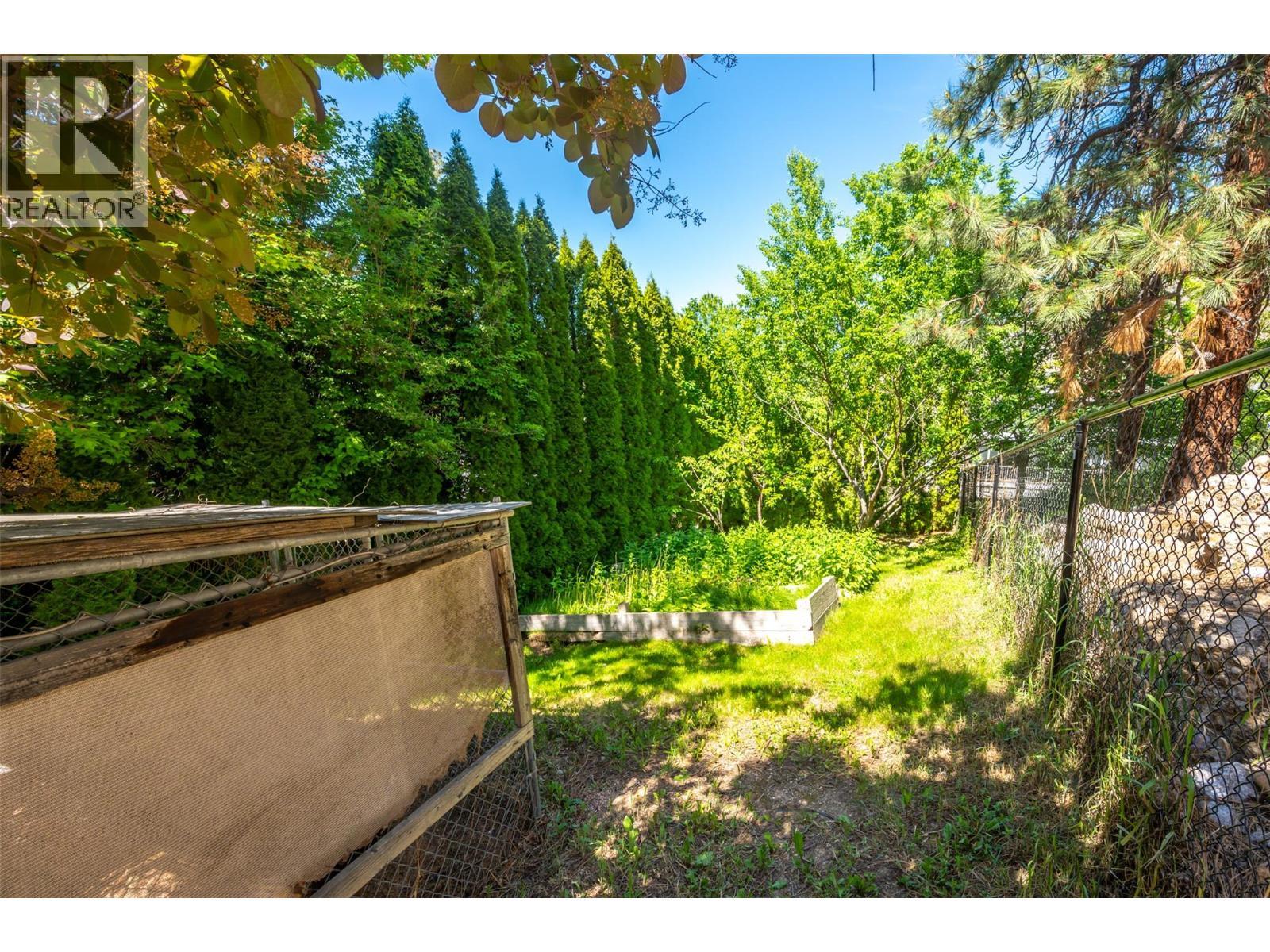 192 Nicola Place, Summerland, BC - Outdoor