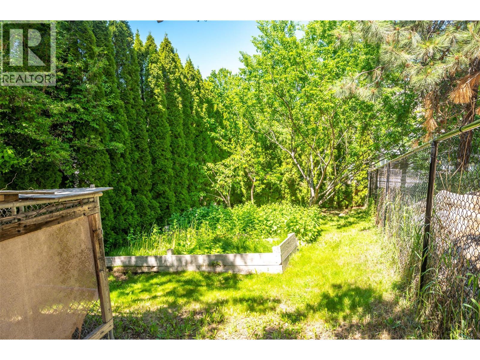 192 Nicola Place, Summerland, BC - Outdoor