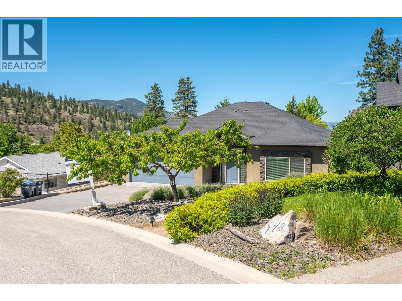 192 Nicola Place, Summerland, BC - Outdoor