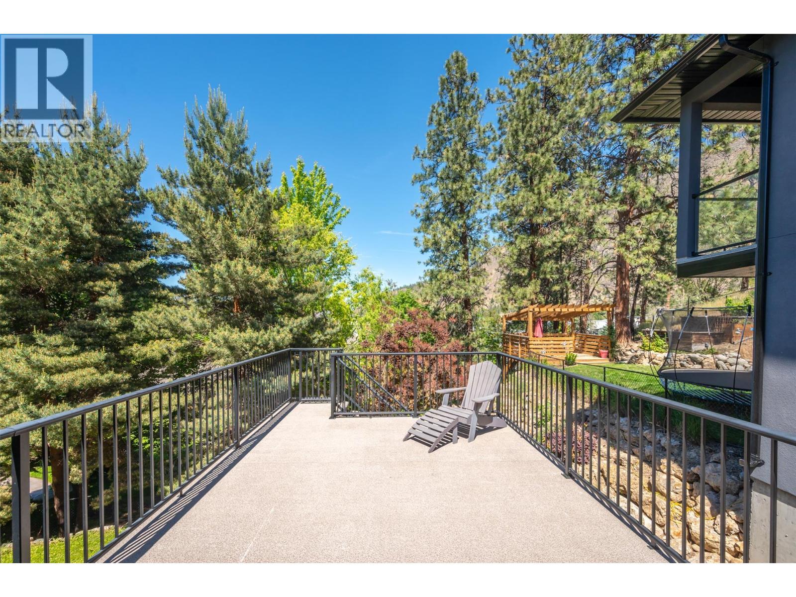 192 Nicola Place, Summerland, BC - Outdoor