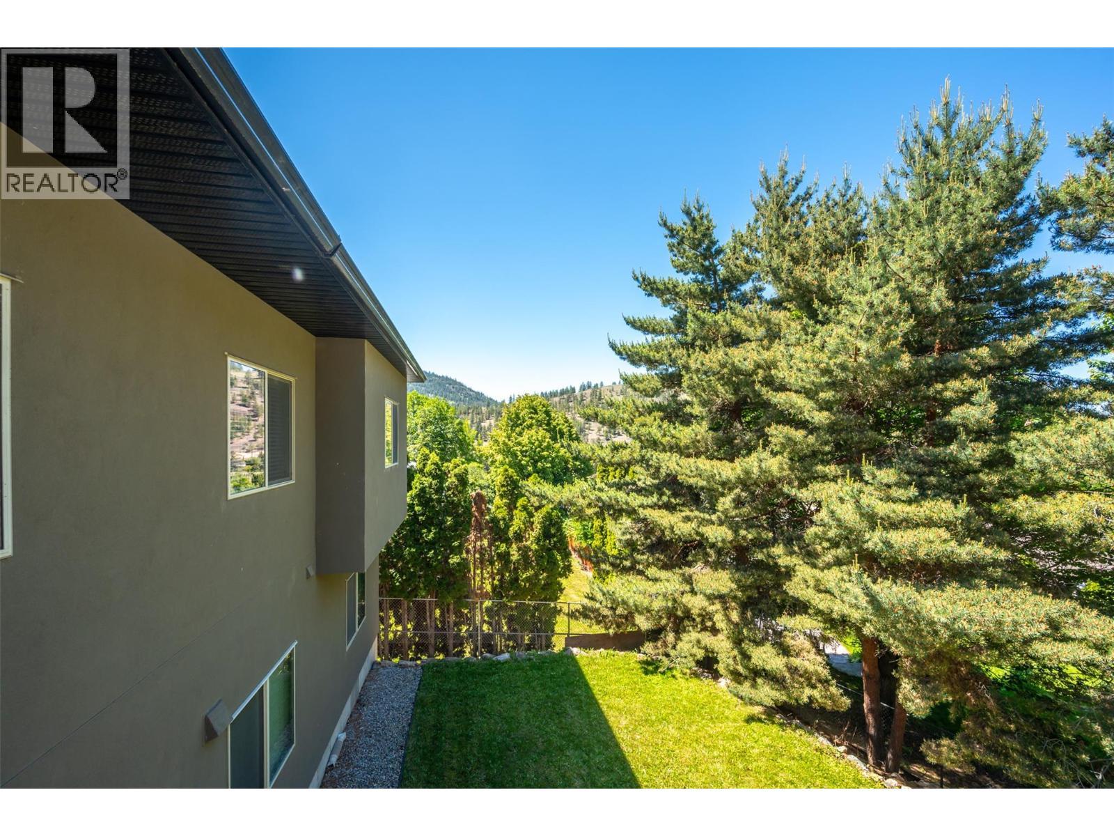 192 Nicola Place, Summerland, BC - Outdoor