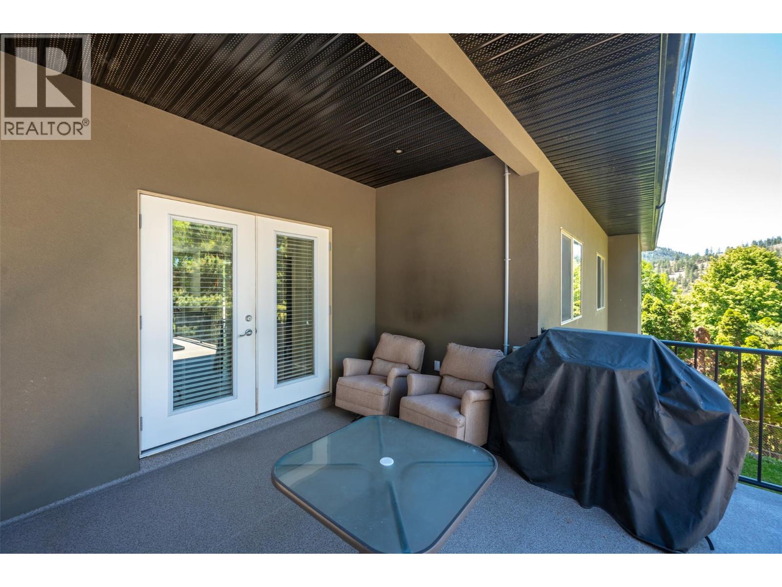 192 Nicola Place, Summerland, BC - Outdoor With Deck Patio Veranda With Exterior