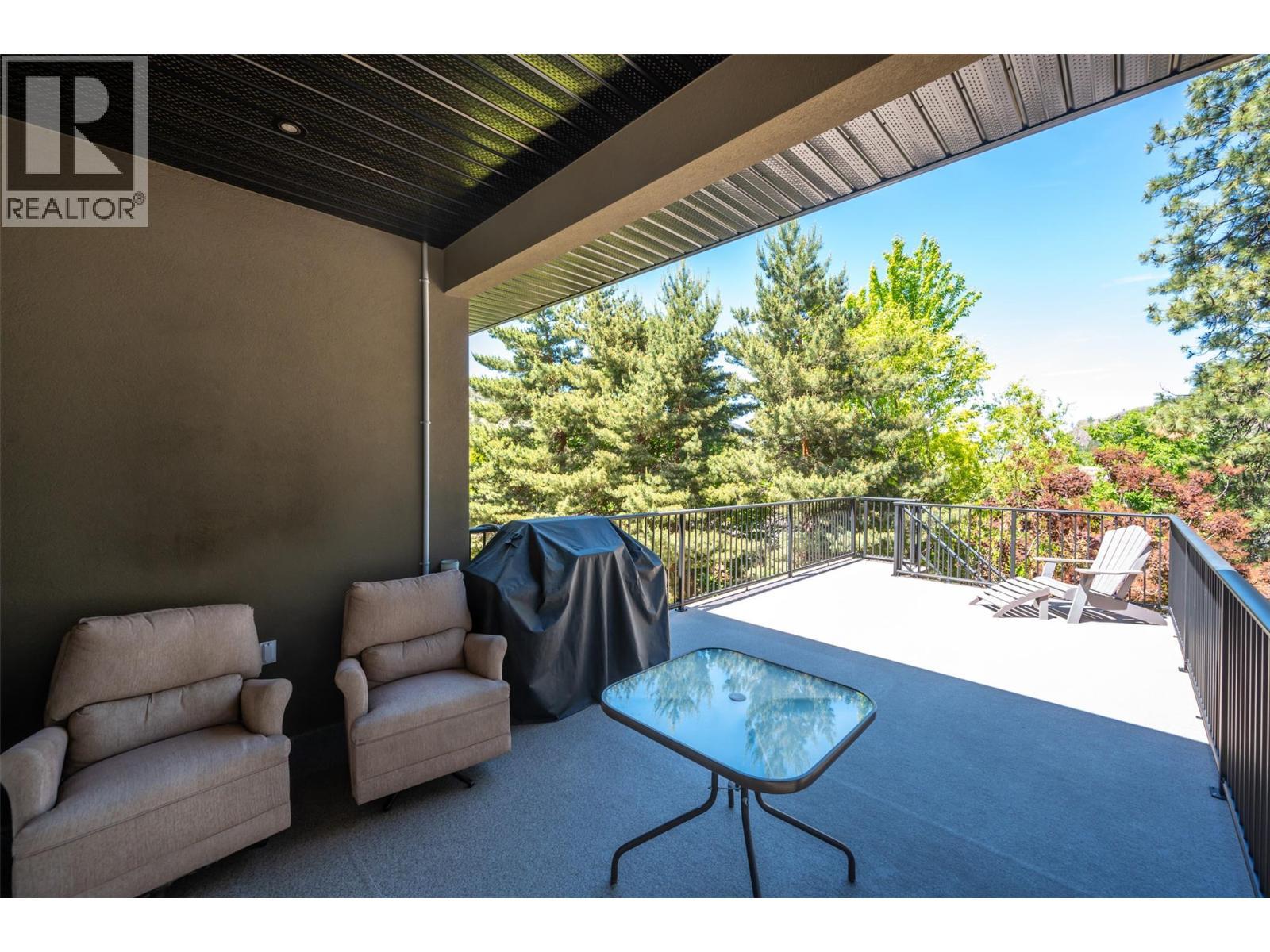 192 Nicola Place, Summerland, BC - Outdoor With Deck Patio Veranda With Exterior