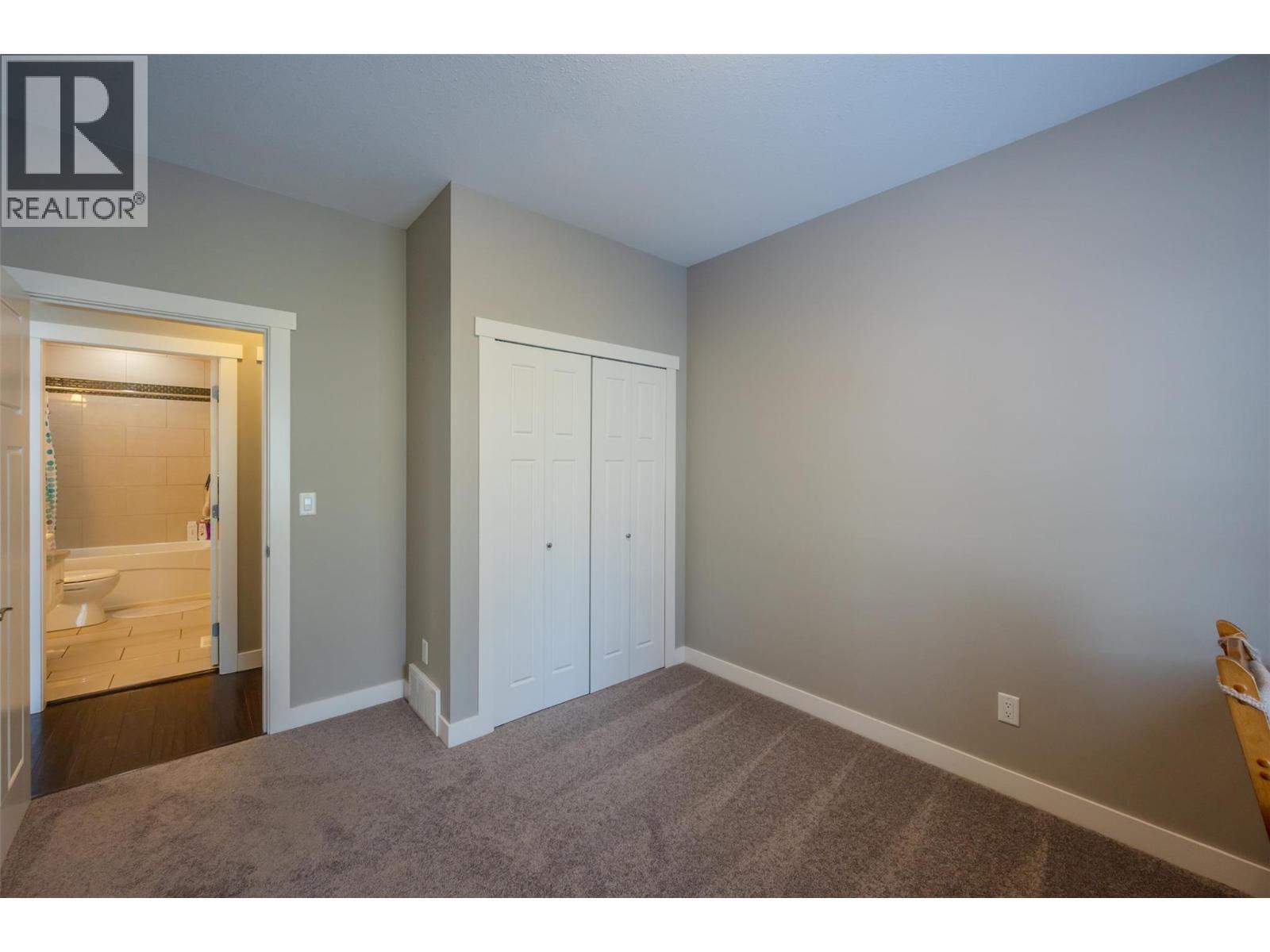 192 Nicola Place, Summerland, BC - Indoor