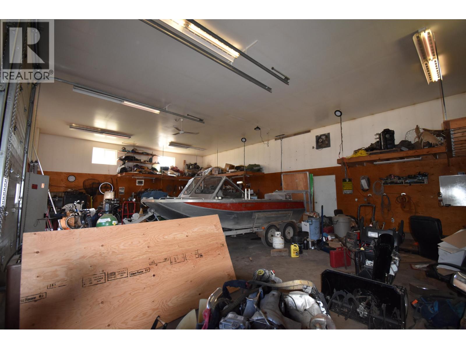 1310 Willow Street, Telkwa, BC - Indoor Photo Showing Garage