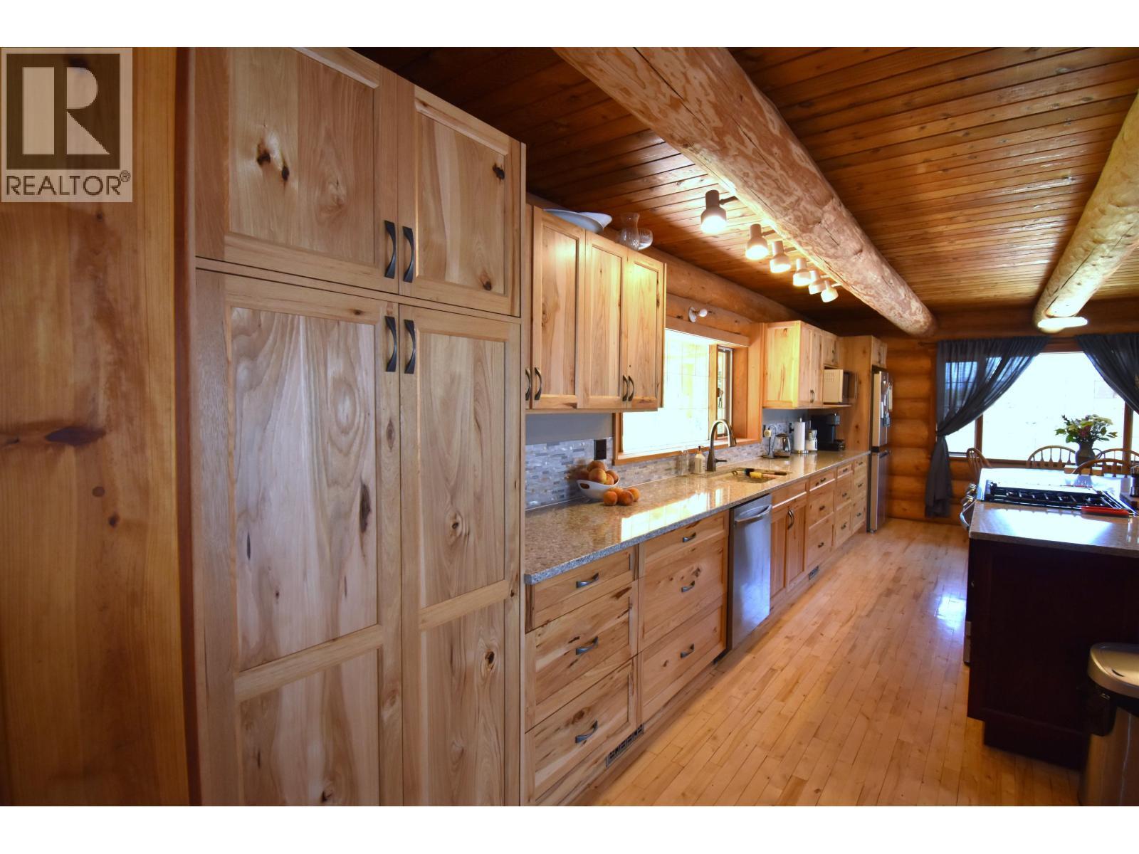 1310 Willow Street, Telkwa, BC - Indoor Photo Showing Kitchen