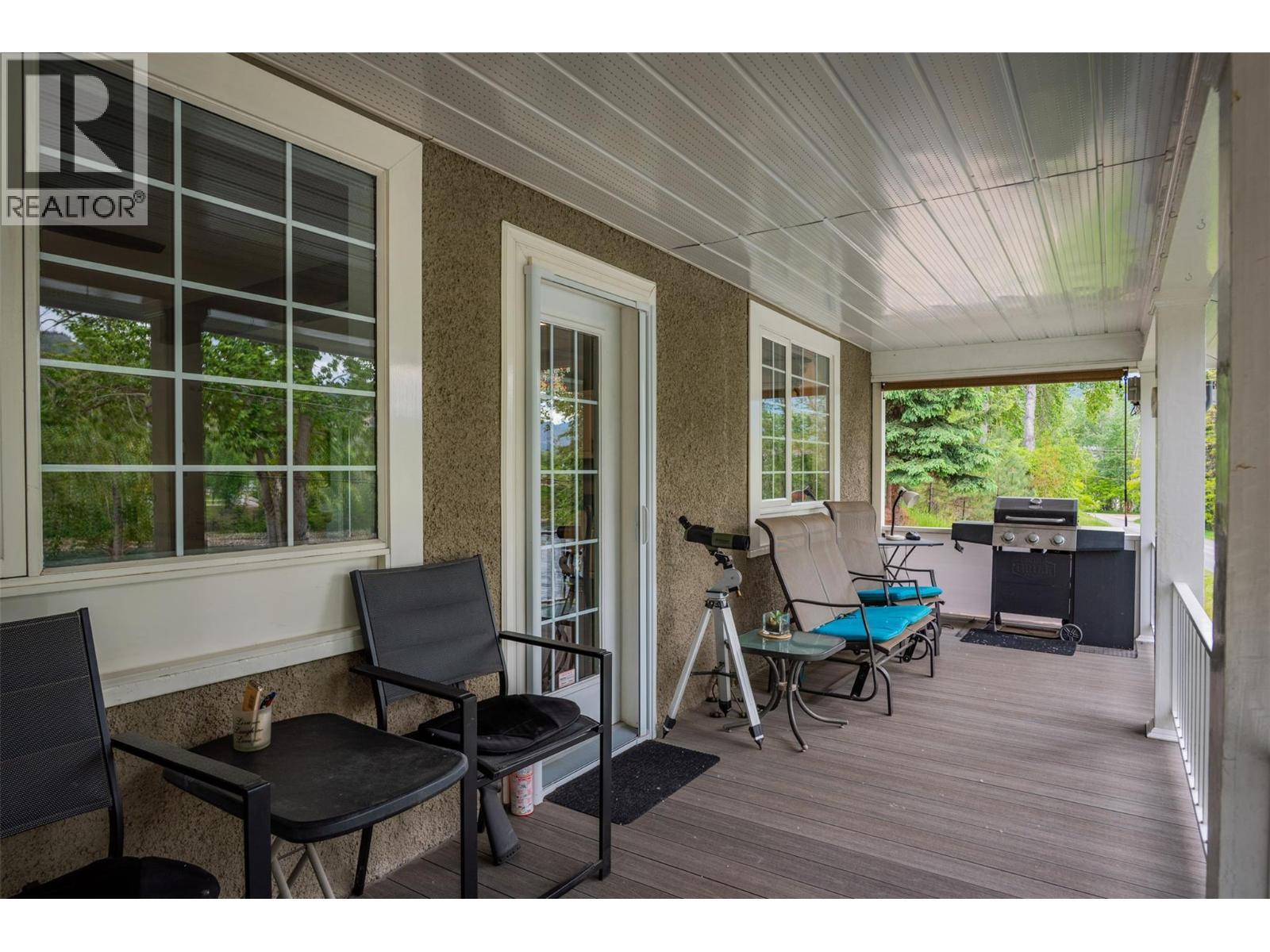 2060 Casino Road, Trail, BC - Outdoor With Deck Patio Veranda With Exterior