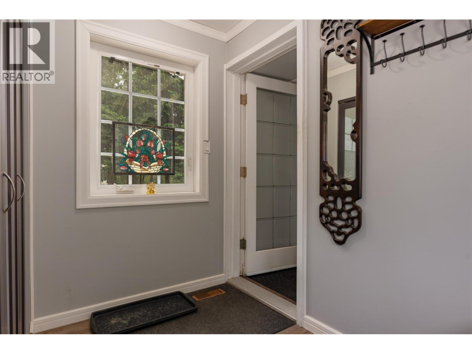 2060 Casino Road, Trail, BC - Indoor Photo Showing Other Room