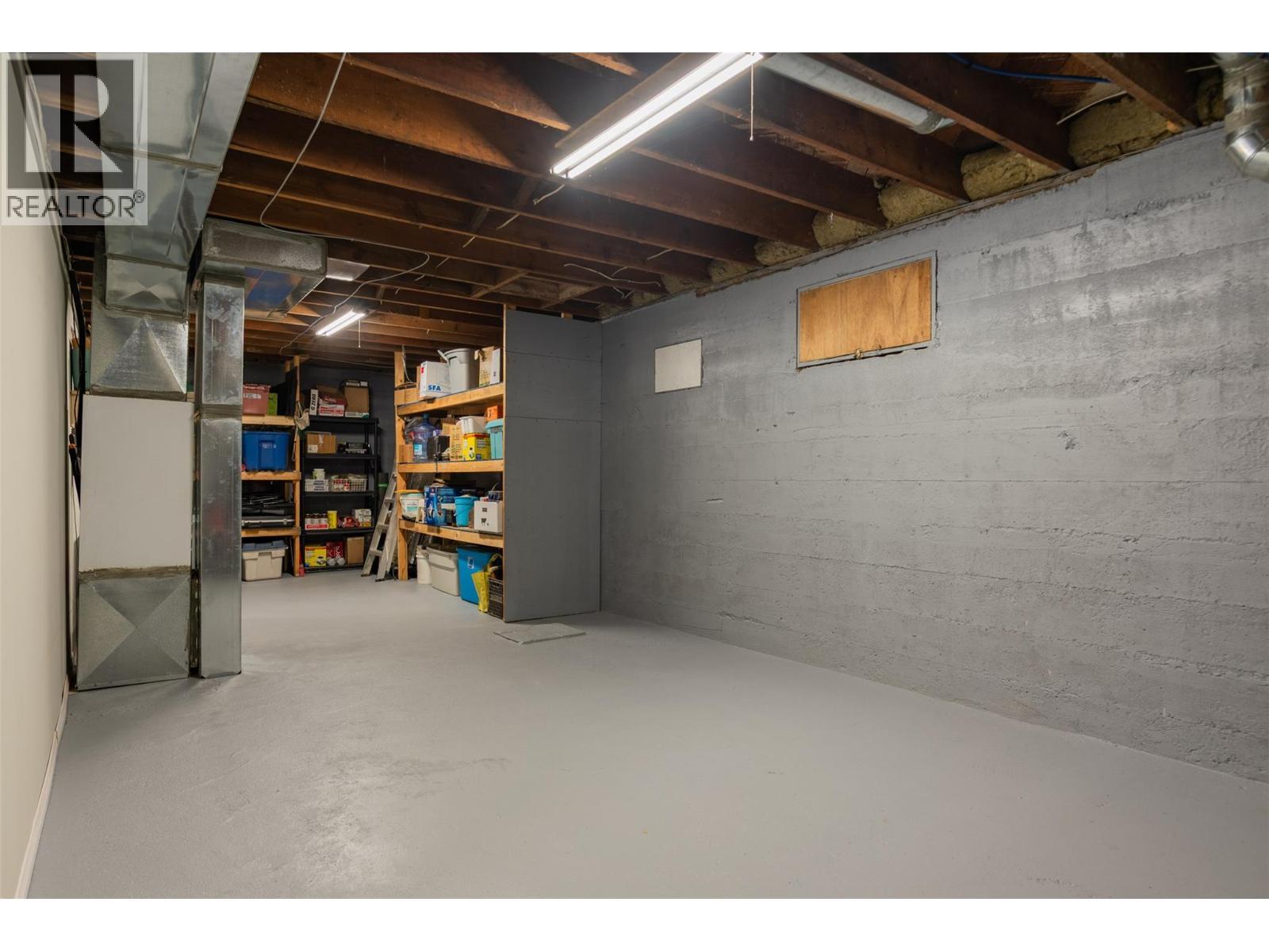 2060 Casino Road, Trail, BC - Indoor Photo Showing Basement