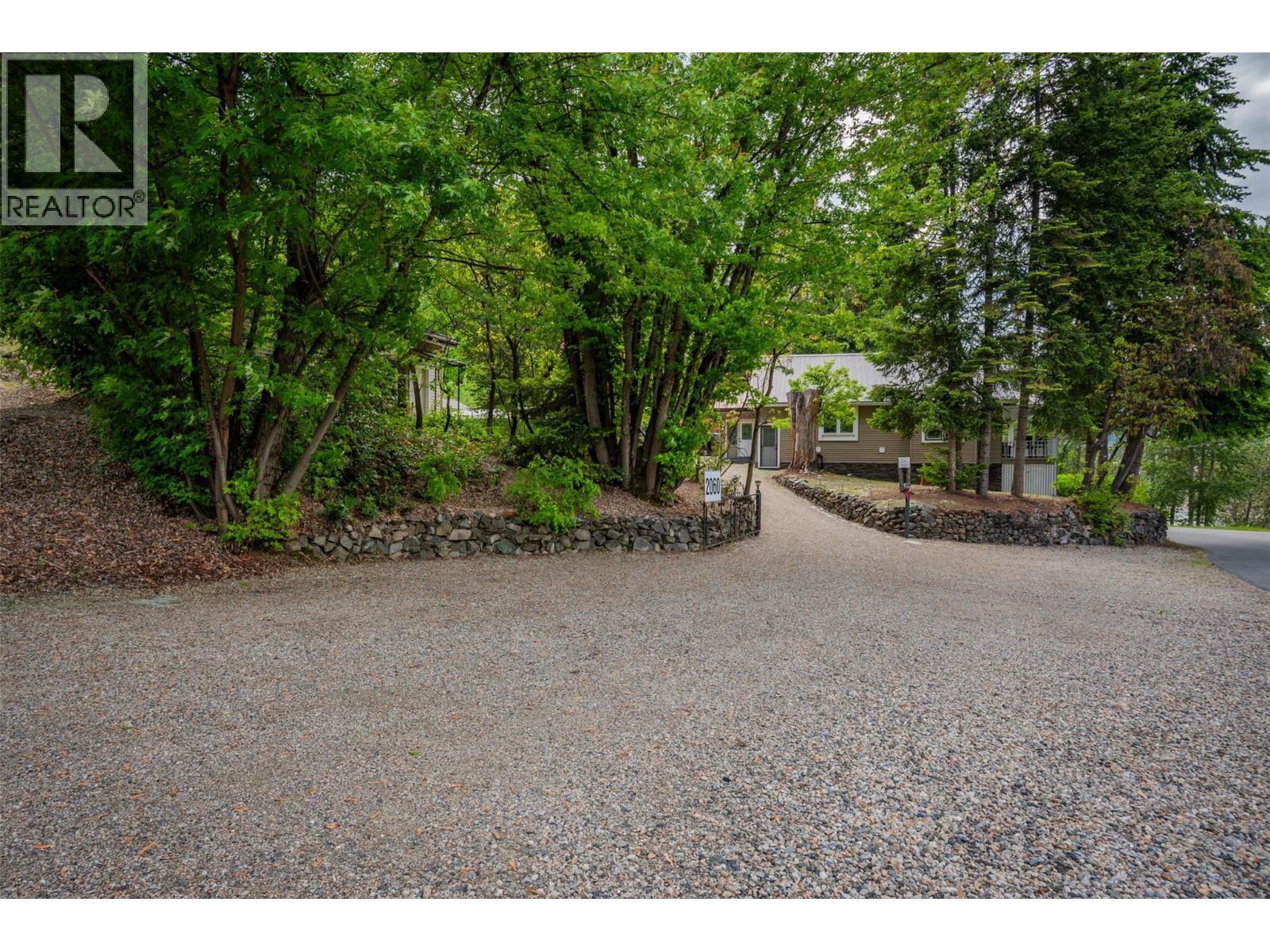 2060 Casino Road, Trail, BC - Outdoor