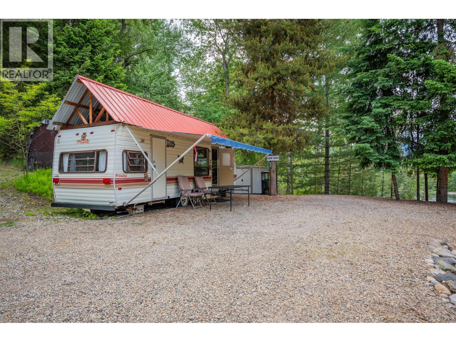 2060 Casino Road, Trail, BC - Outdoor