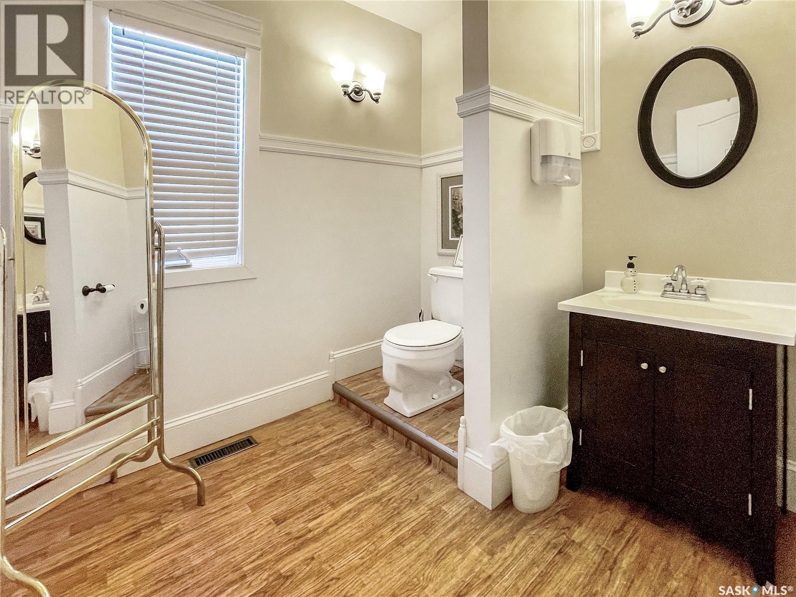 611 Herbert Avenue, Herbert, SK