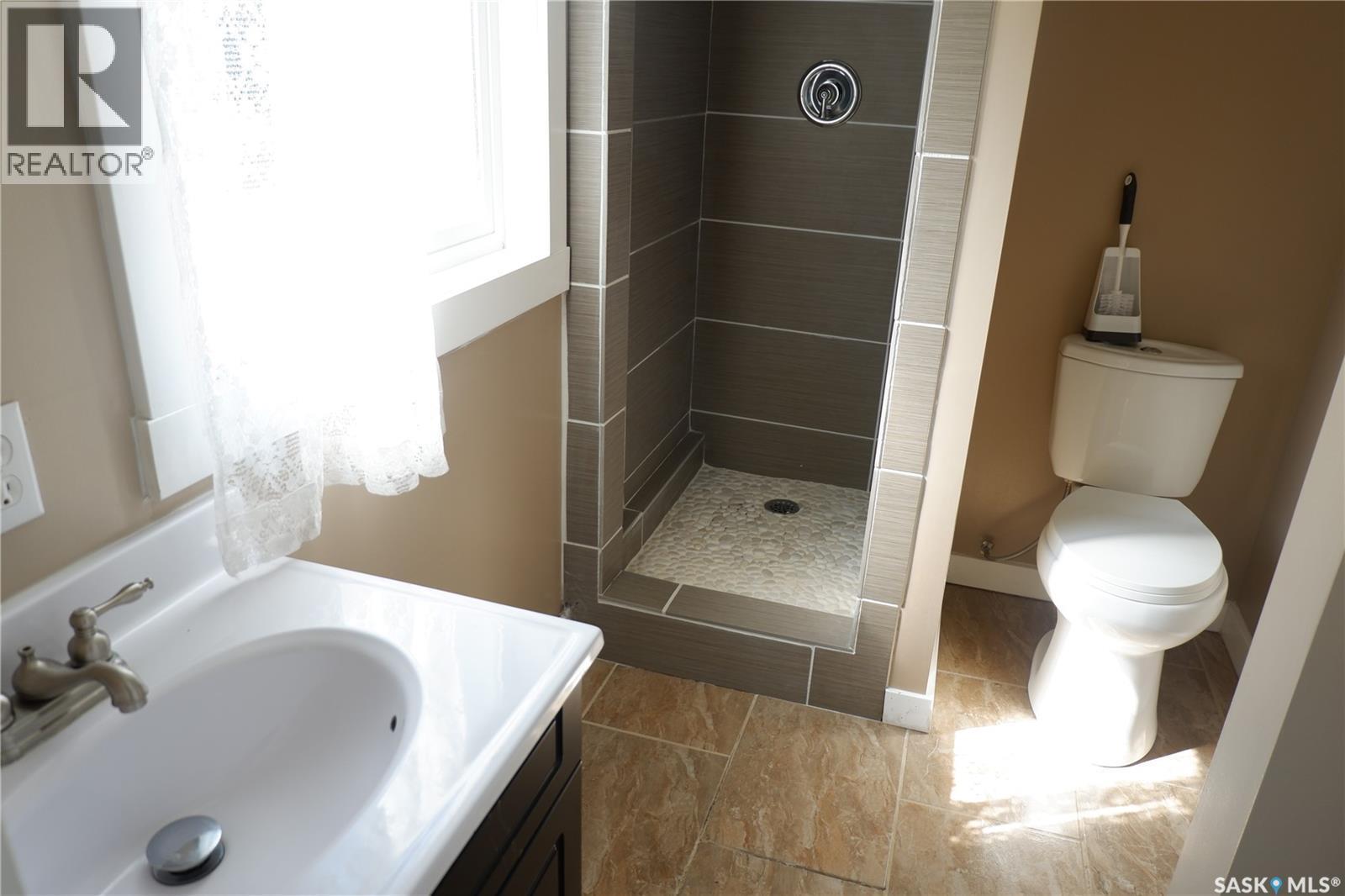 123 3Rd Street W, Lafleche, SK