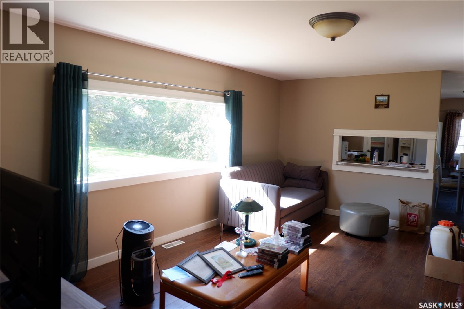 123 3Rd Street W, Lafleche, SK