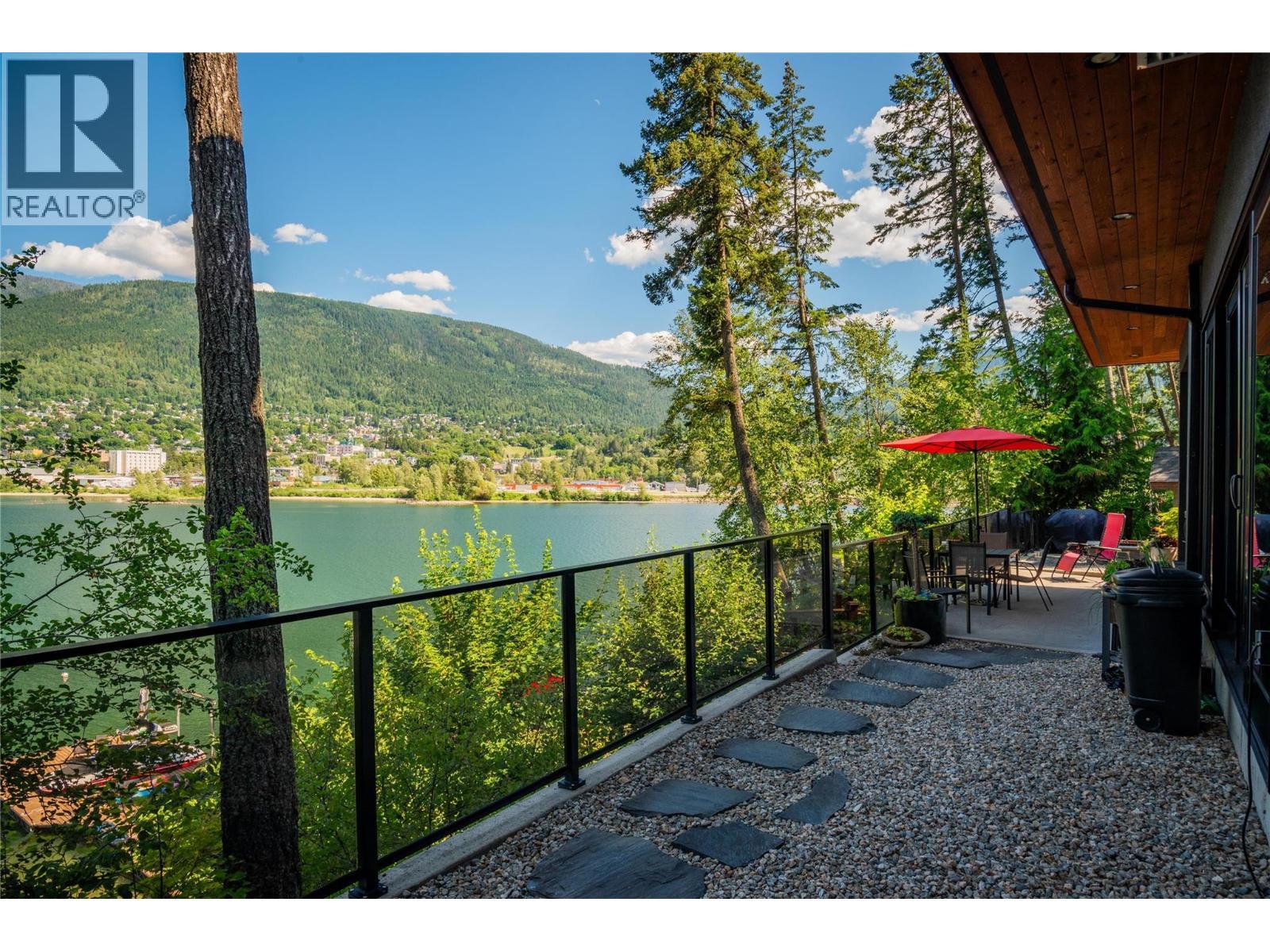 59 Johnstone Road, Nelson, BC - Outdoor With Body Of Water With View