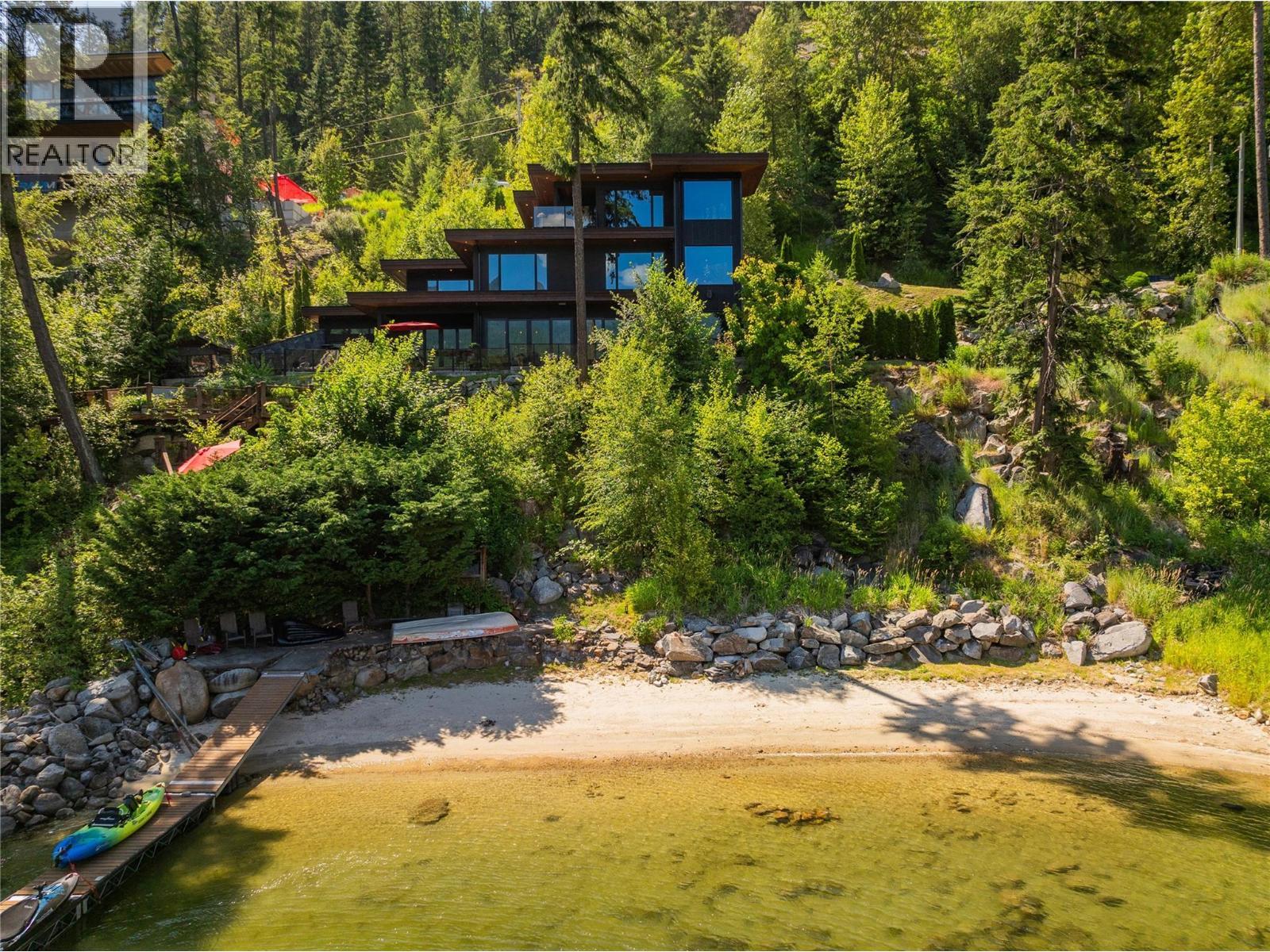 59 Johnstone Road, Nelson, BC - Outdoor With Body Of Water