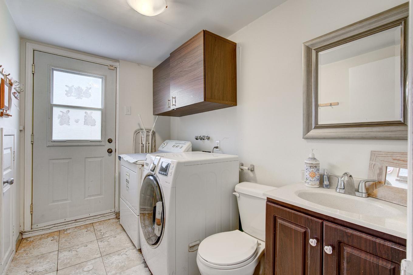 Laundry room - 13151 Rue Edison, Montréal (Pierrefonds-Roxboro), QC - Indoor Photo Showing Laundry Room