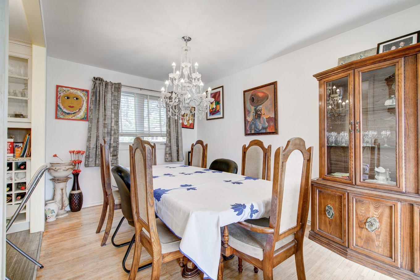 Dining room - 13151 Rue Edison, Montréal (Pierrefonds-Roxboro), QC - Indoor Photo Showing Dining Room