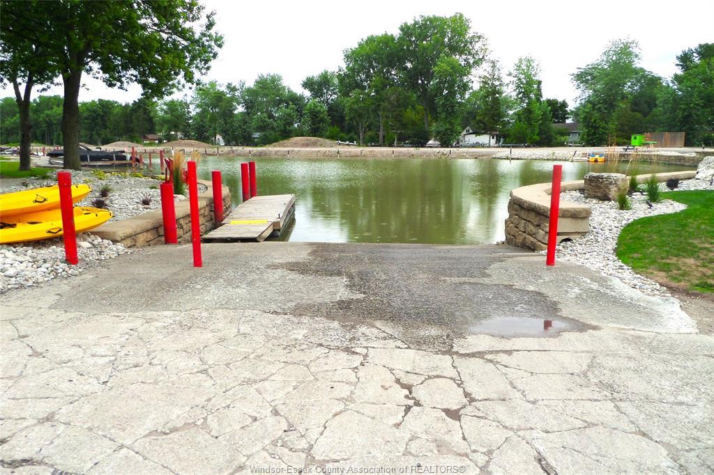 700-981 County Rd 2, Lakeshore, ON