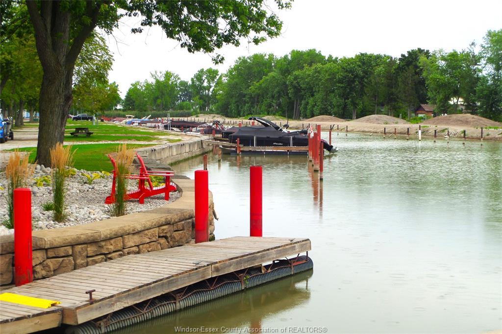 700-981 County Rd 2, Lakeshore, ON