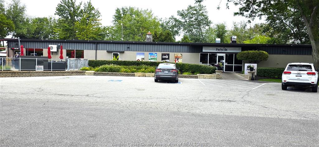 700-981 County Rd 2, Lakeshore, ON