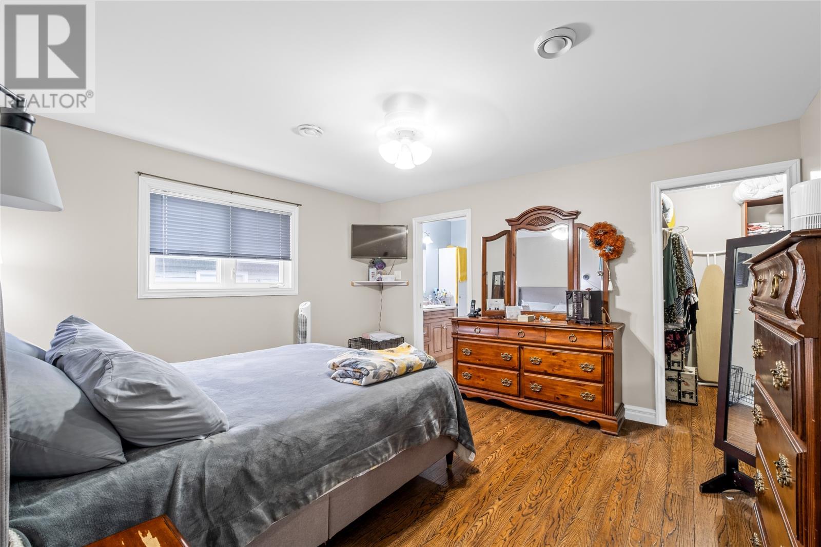 88 Beachy Cove Road, Portugal Cove - St. Phillip'S, NL - Indoor Photo Showing Bedroom