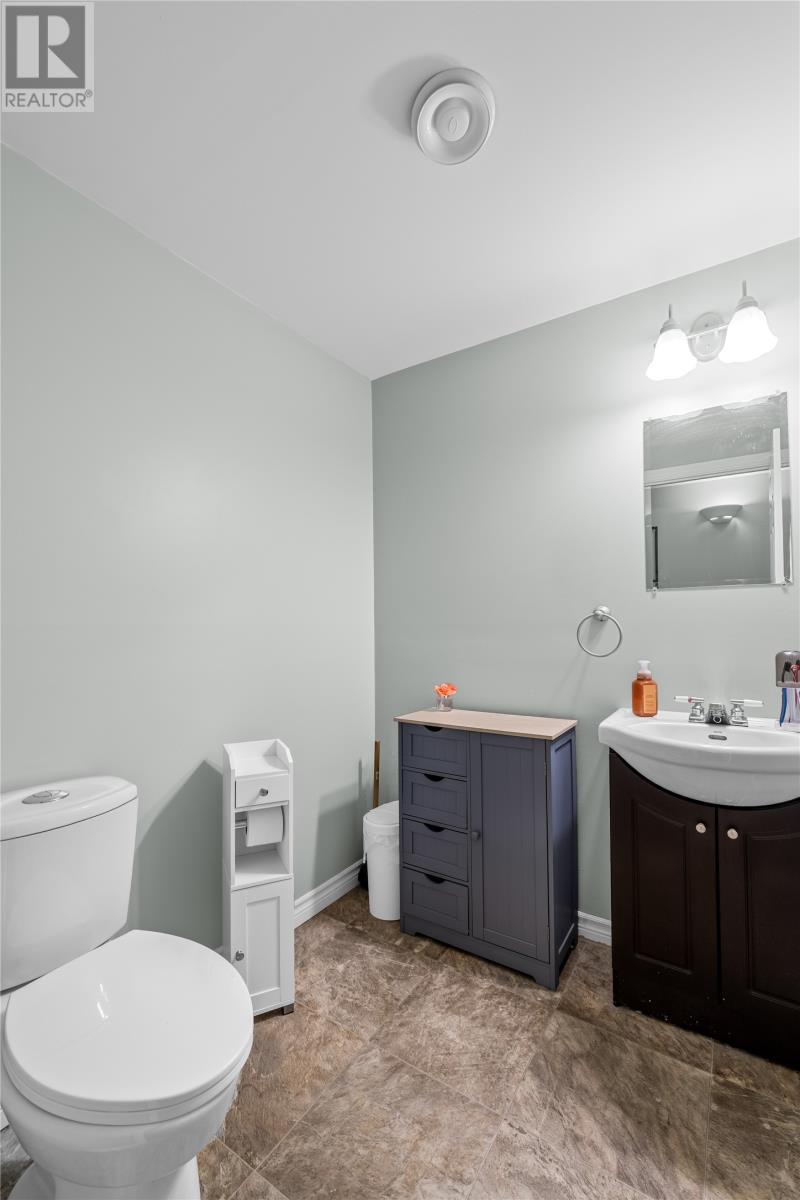 88 Beachy Cove Road, Portugal Cove - St. Phillip'S, NL - Indoor Photo Showing Bathroom