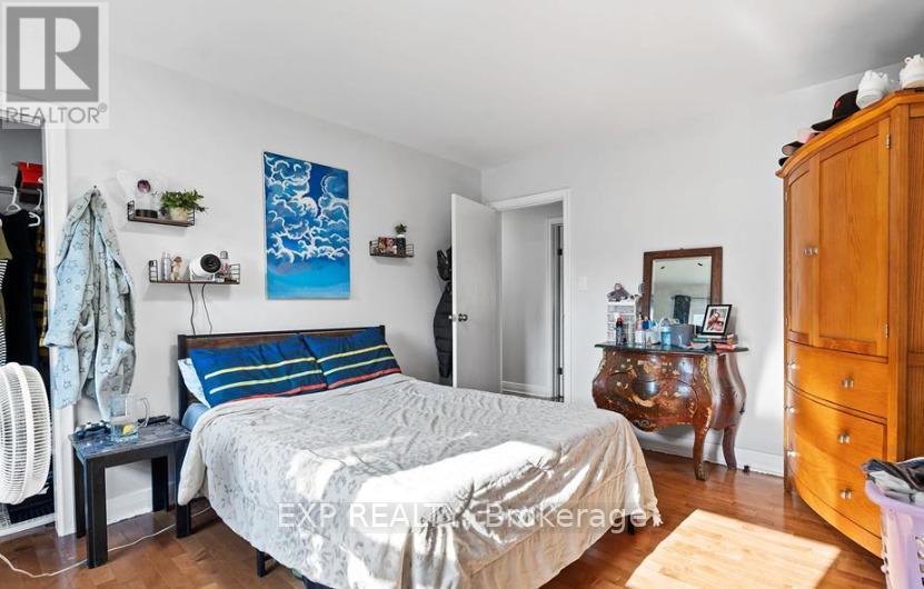 Upper - 304 First Avenue, Welland, ON - Indoor Photo Showing Bedroom