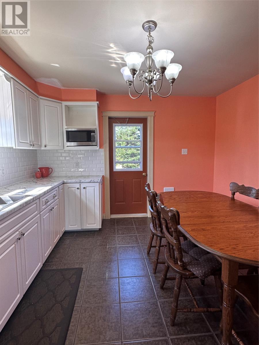 25 Duceys Lane, Marystown, NL - Indoor