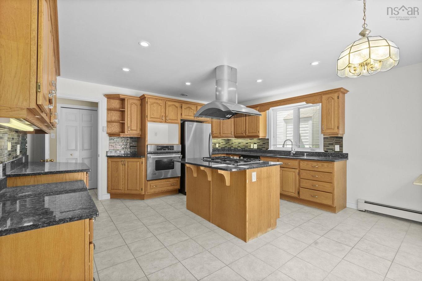 152 Roxbury Crescent, Halifax, NS