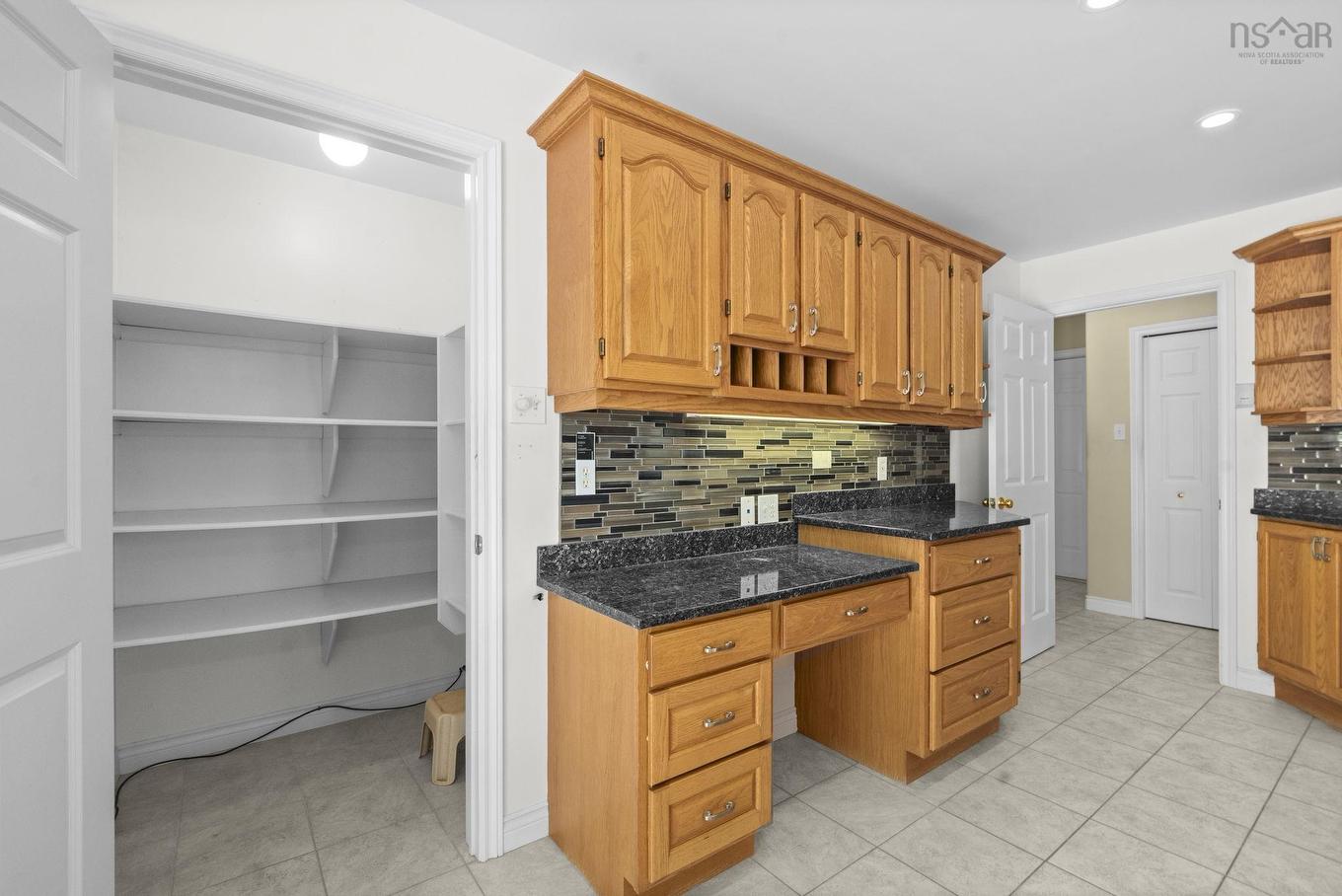 152 Roxbury Crescent, Halifax, NS