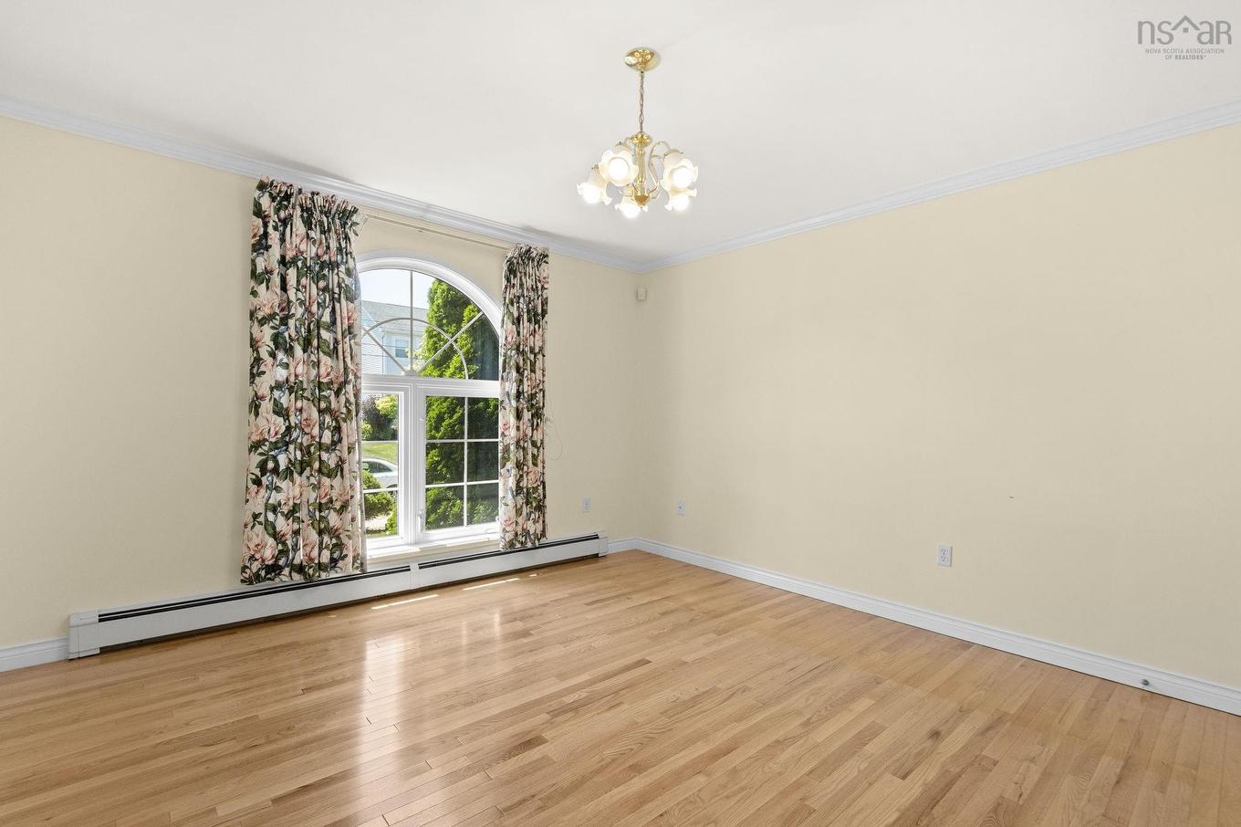 152 Roxbury Crescent, Halifax, NS