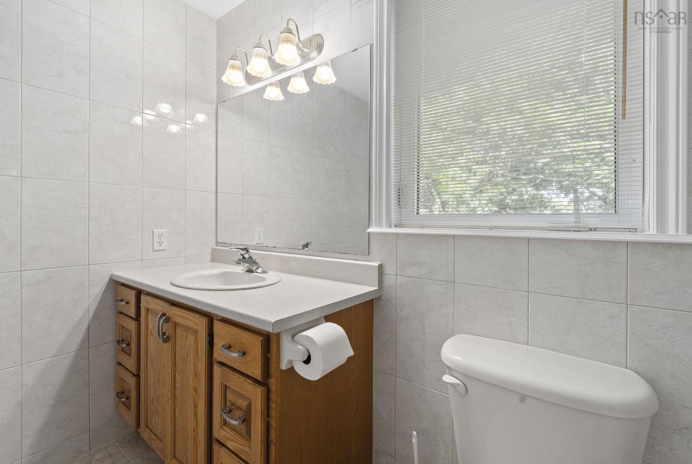 152 Roxbury Crescent, Halifax, NS