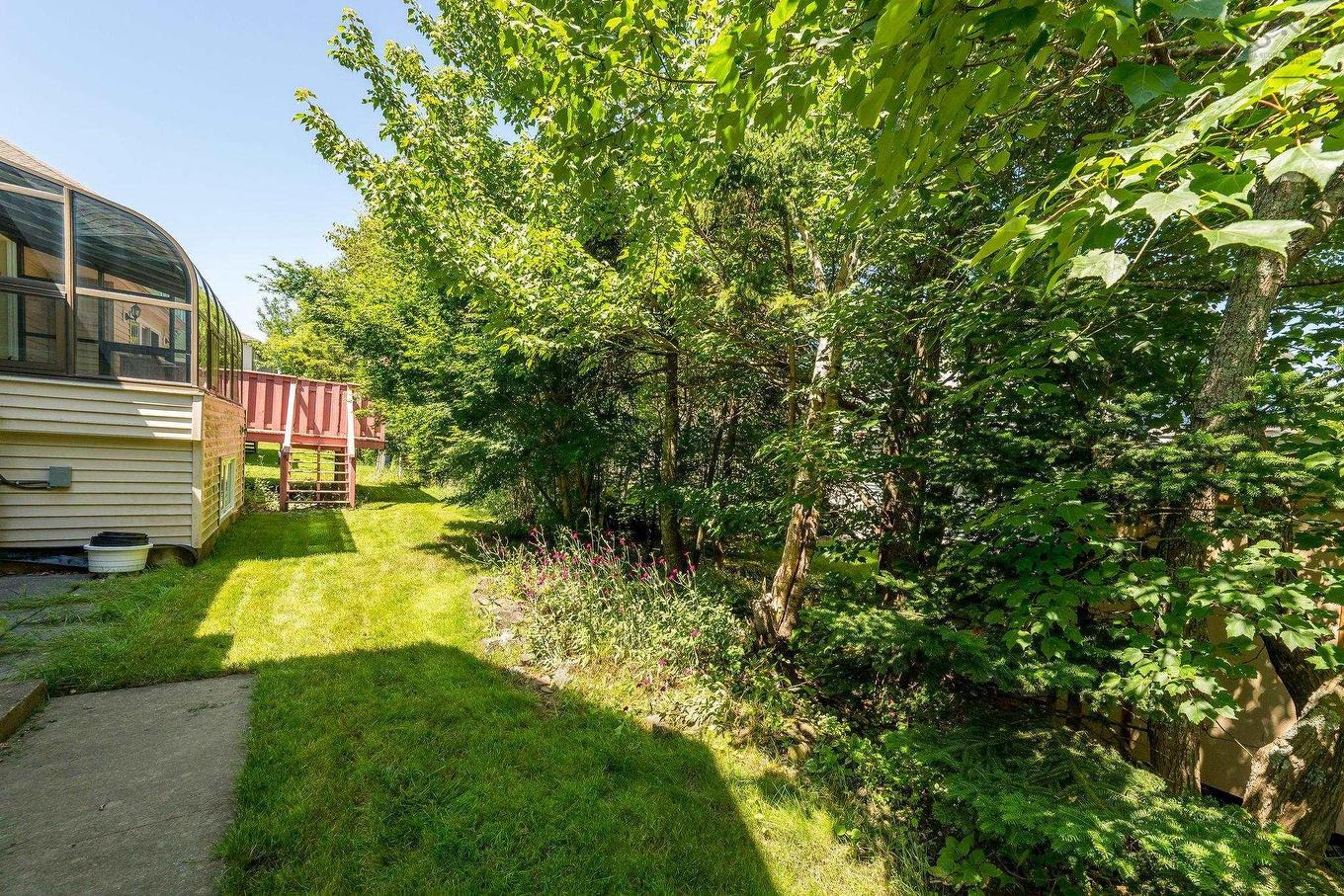 152 Roxbury Crescent, Halifax, NS