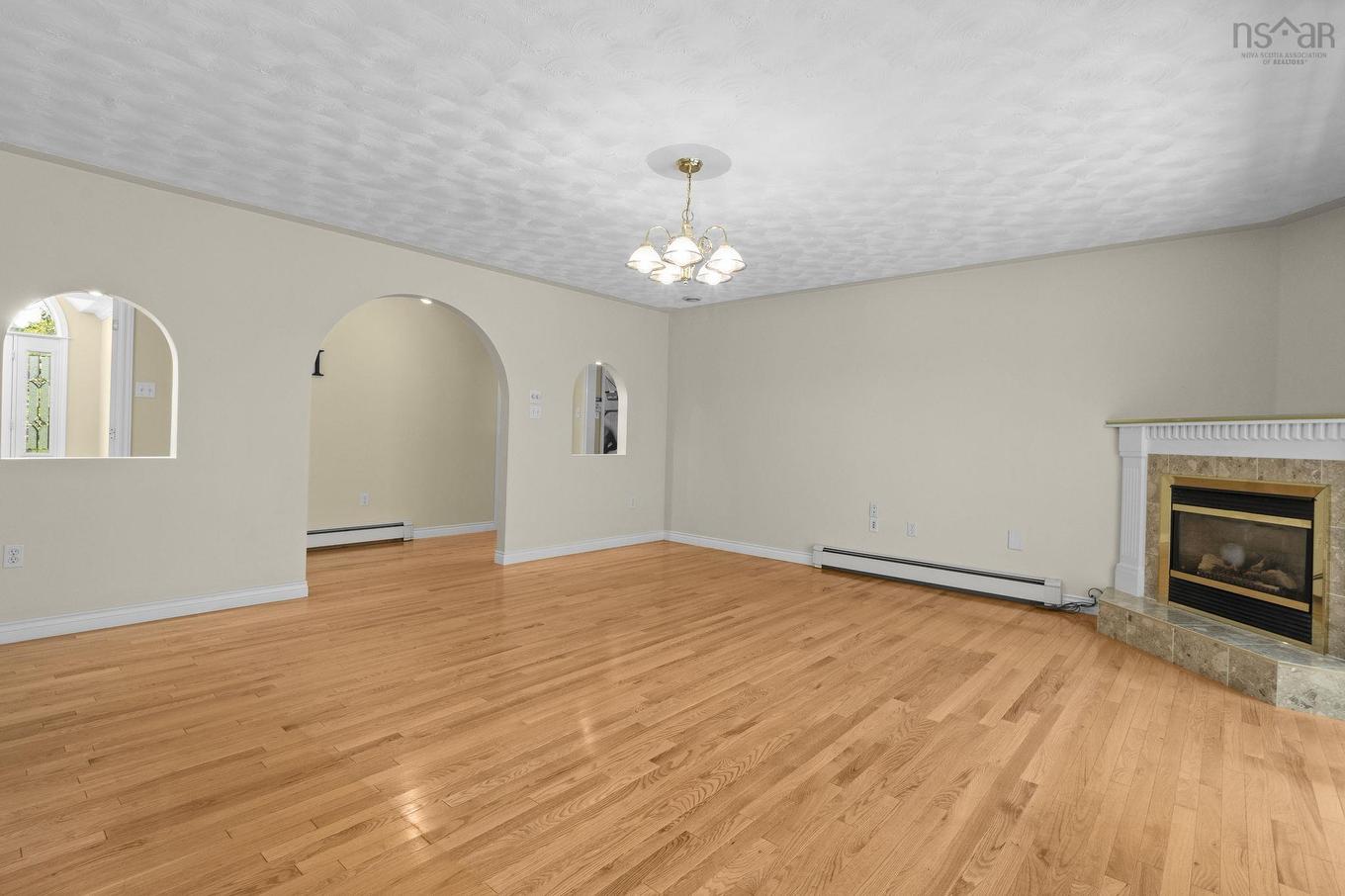 152 Roxbury Crescent, Halifax, NS