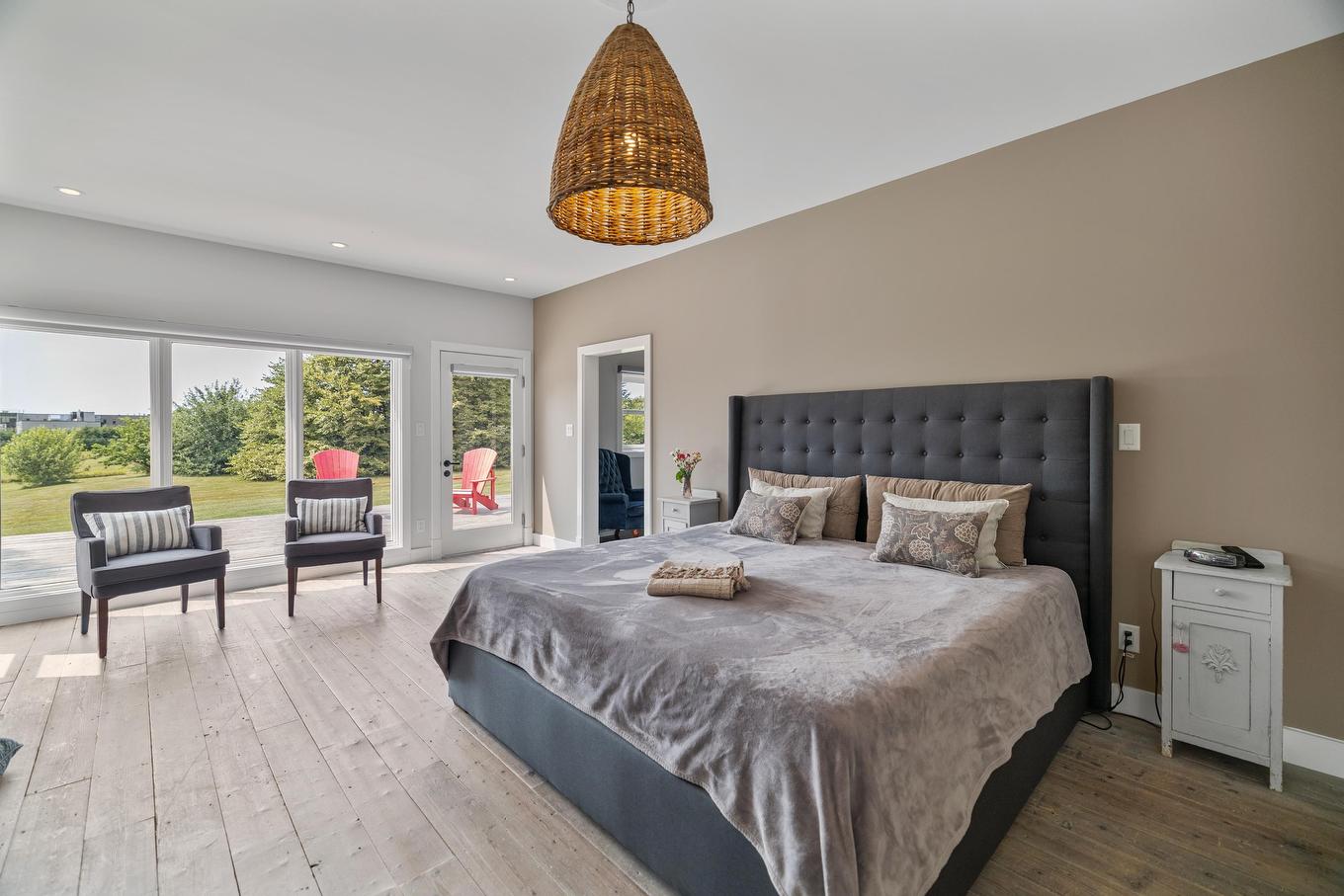 31 / 33 Nelson Street, Victoria, PE