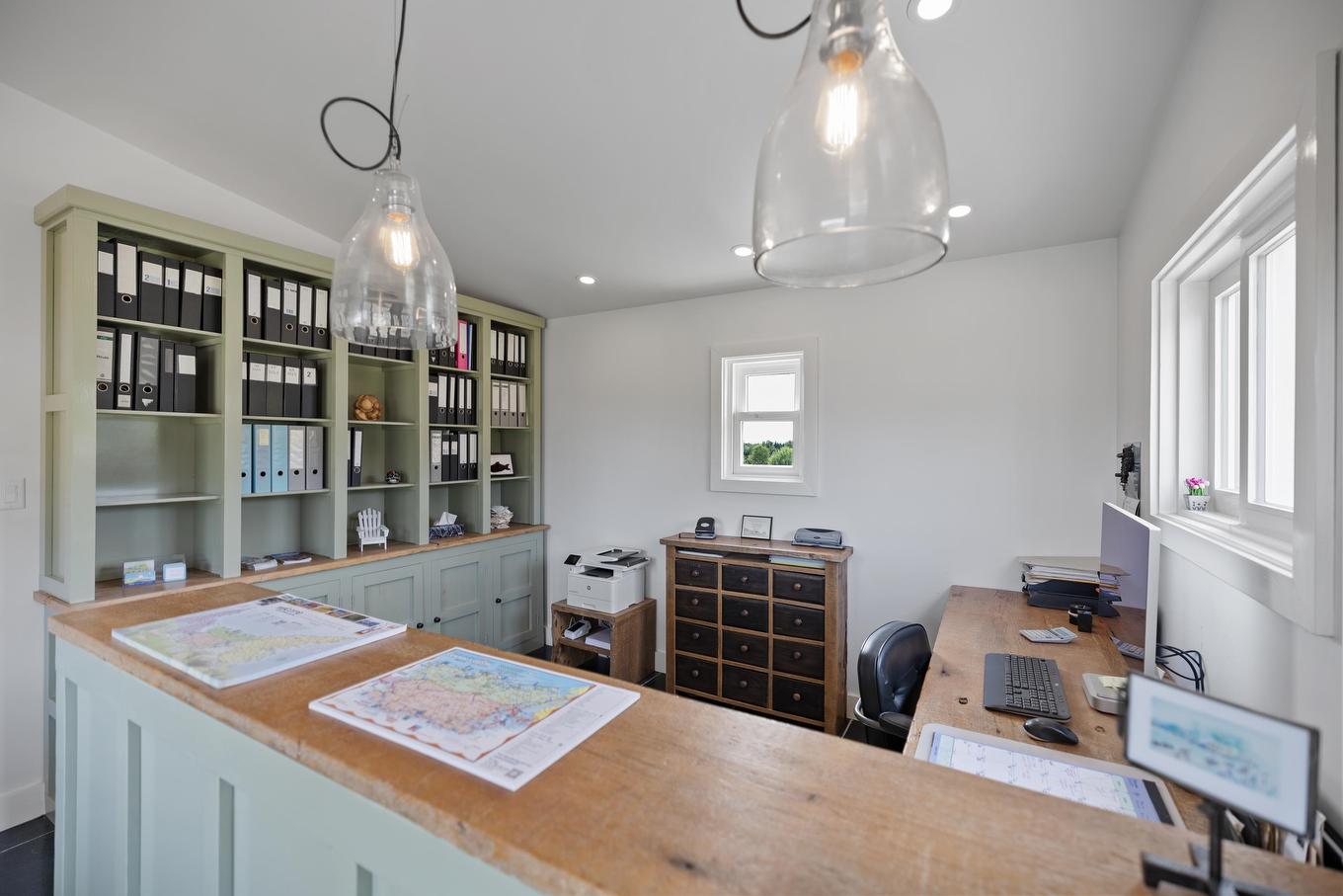 31 / 33 Nelson Street, Victoria, PE