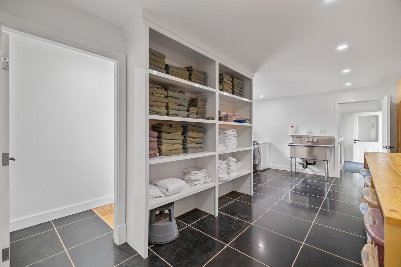 31 / 33 Nelson Street, Victoria, PE