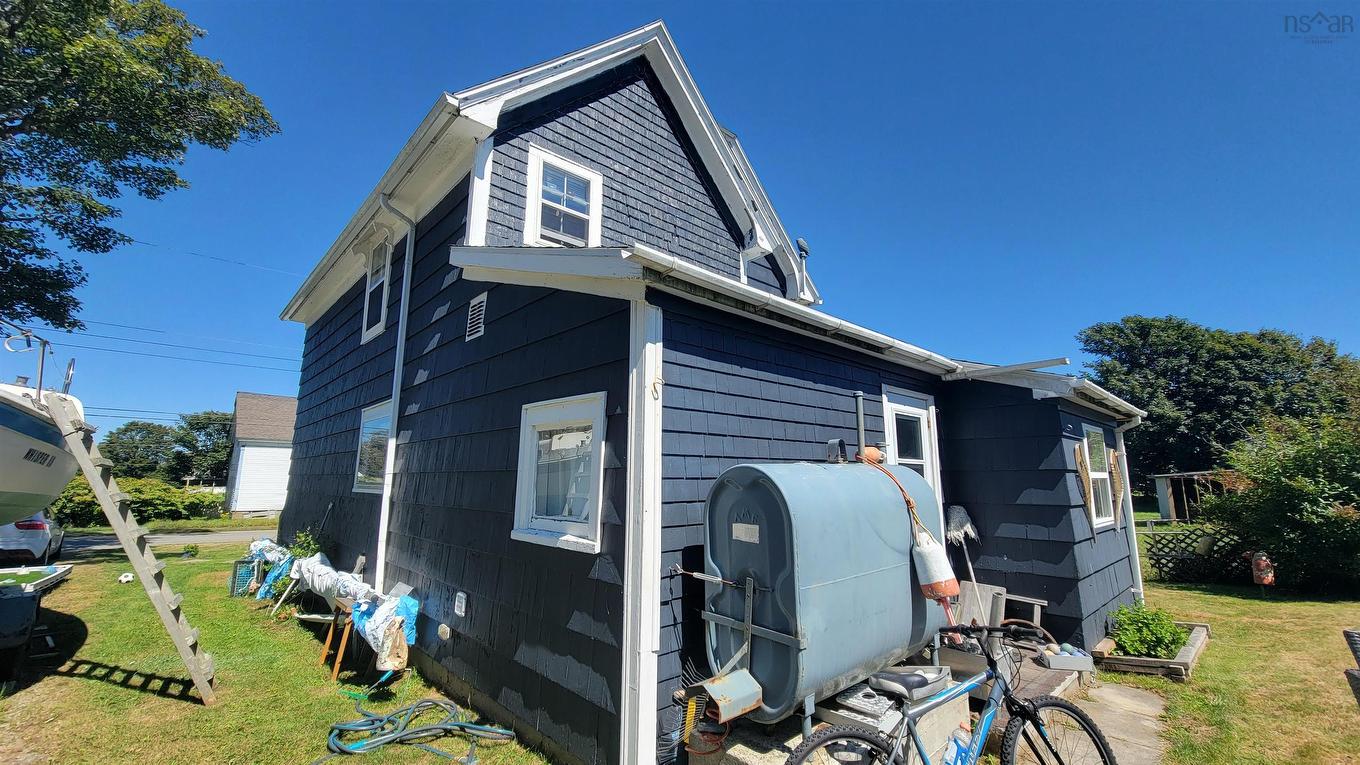 7 Butler Street, Yarmouth, NS