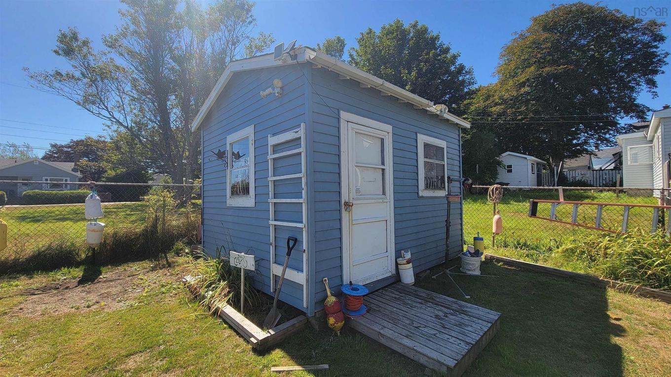 7 Butler Street, Yarmouth, NS