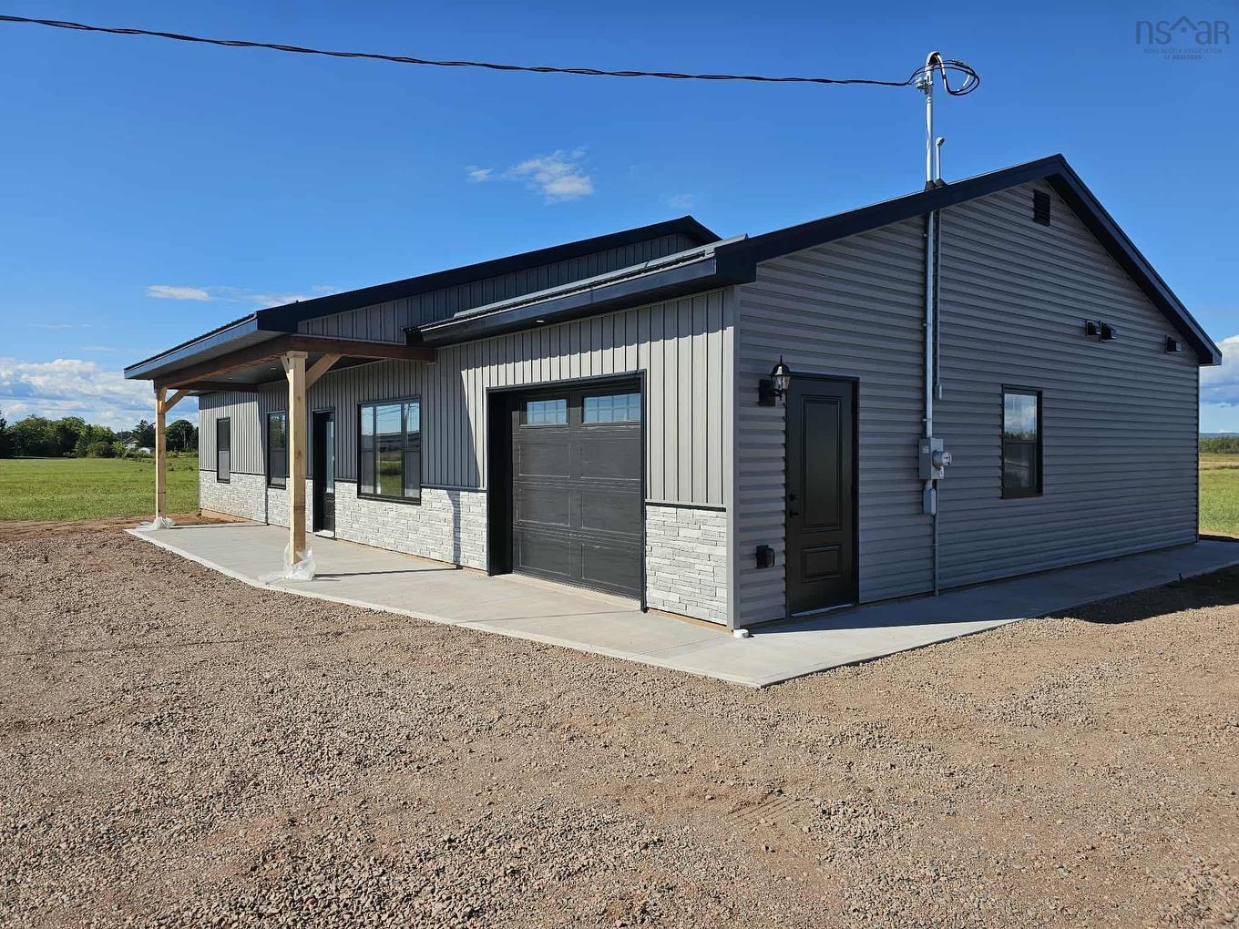 11297 Highway 2, Masstown, NS