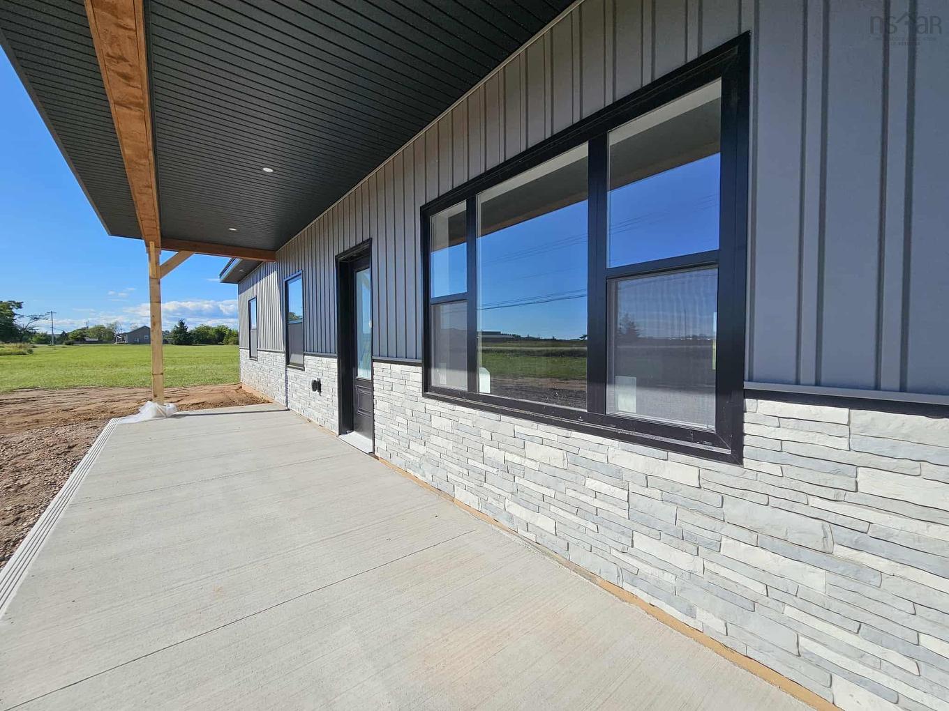 11297 Highway 2, Masstown, NS