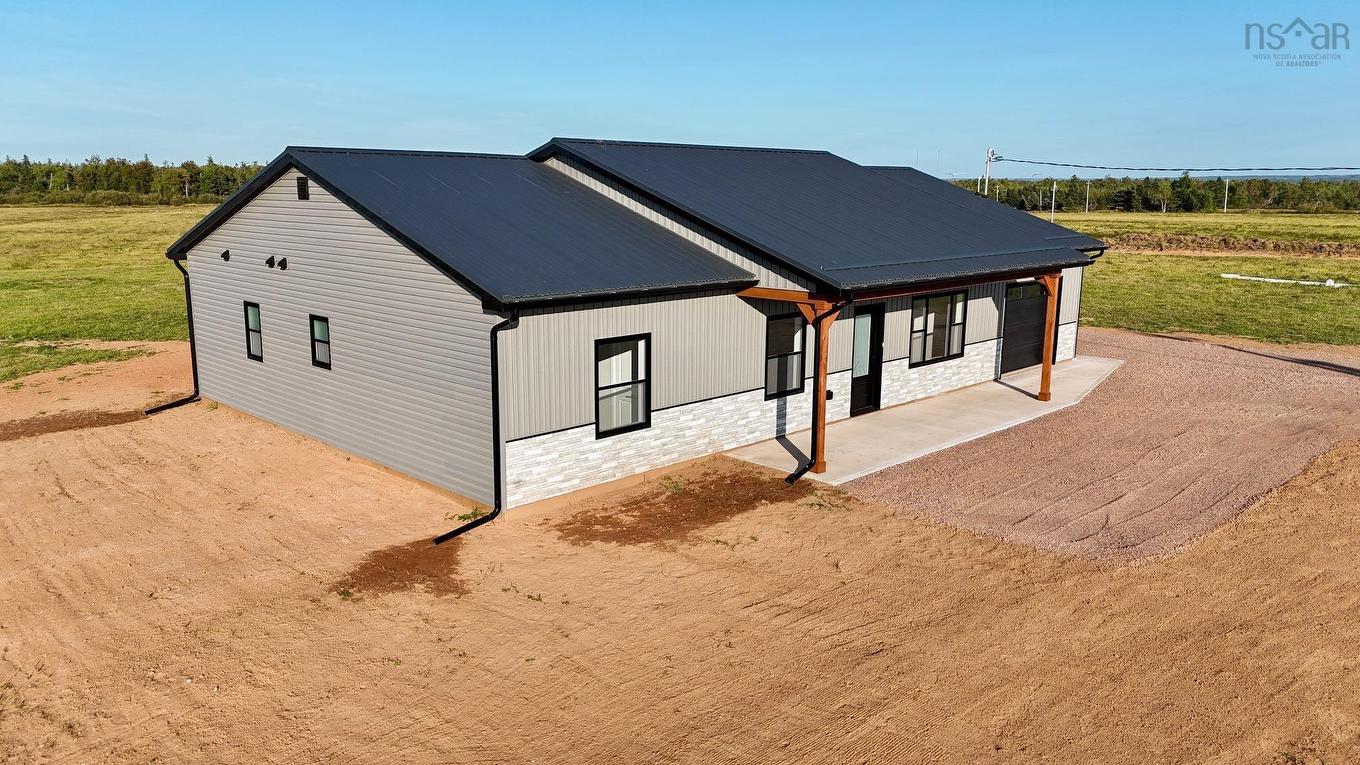 11297 Highway 2, Masstown, NS