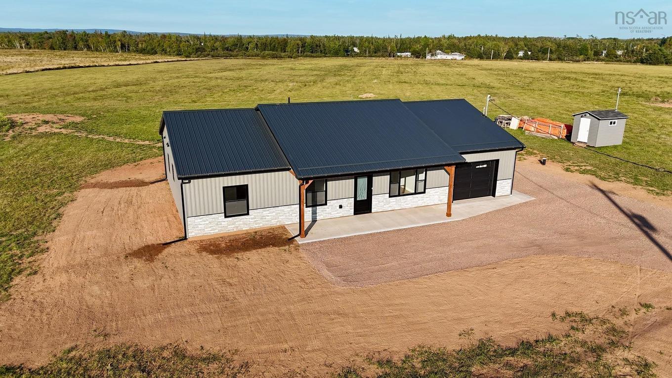 11297 Highway 2, Masstown, NS