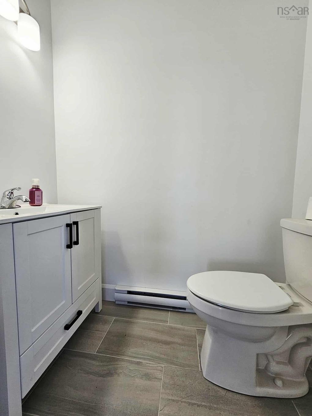 11297 Highway 2, Masstown, NS