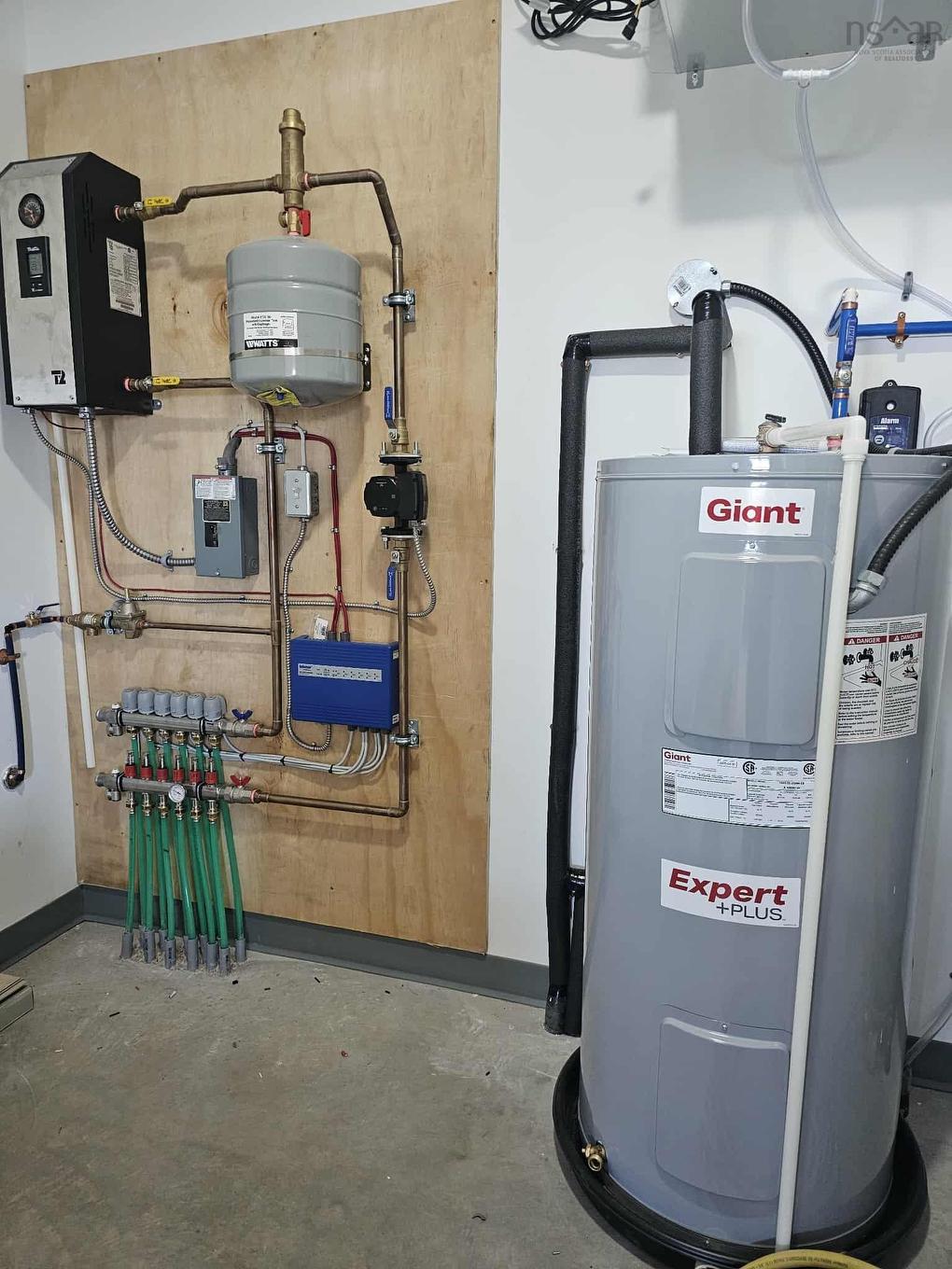 11297 Highway 2, Masstown, NS