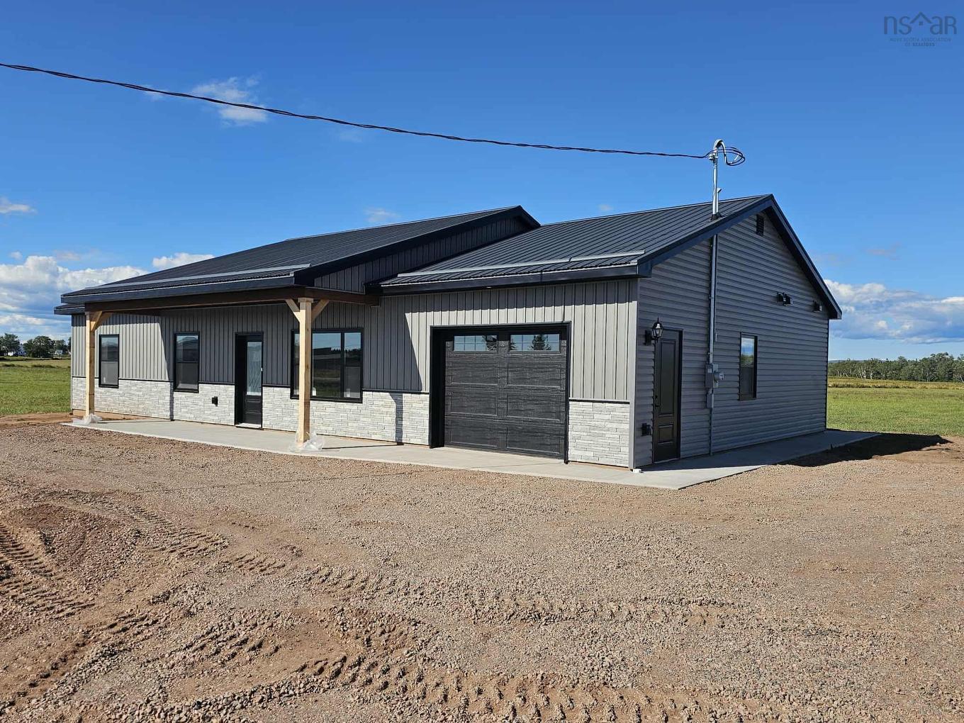 11297 Highway 2, Masstown, NS