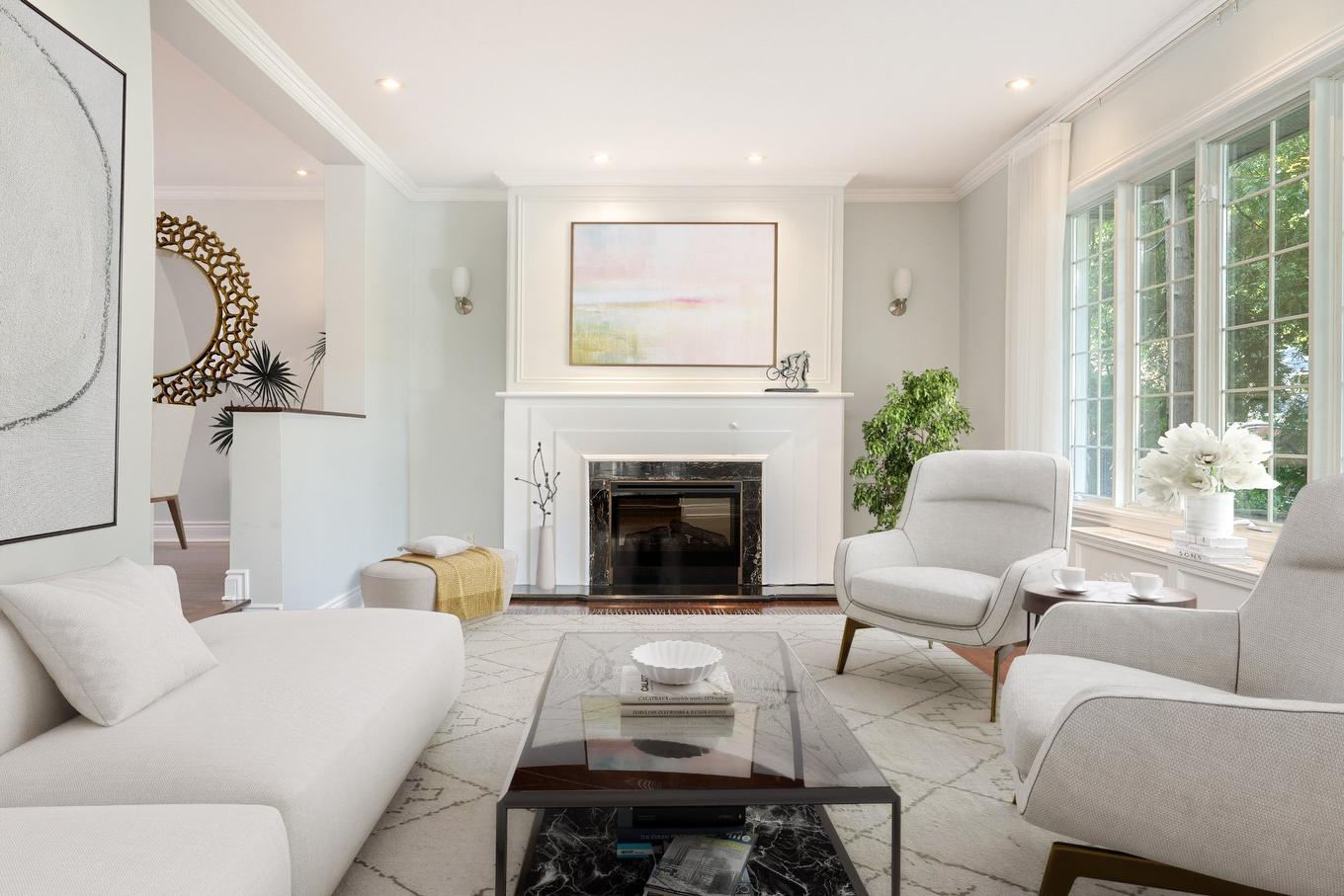 Salon - 146 Av. Lockhart, Mont-Royal, QC - Indoor Photo Showing Living Room With Fireplace