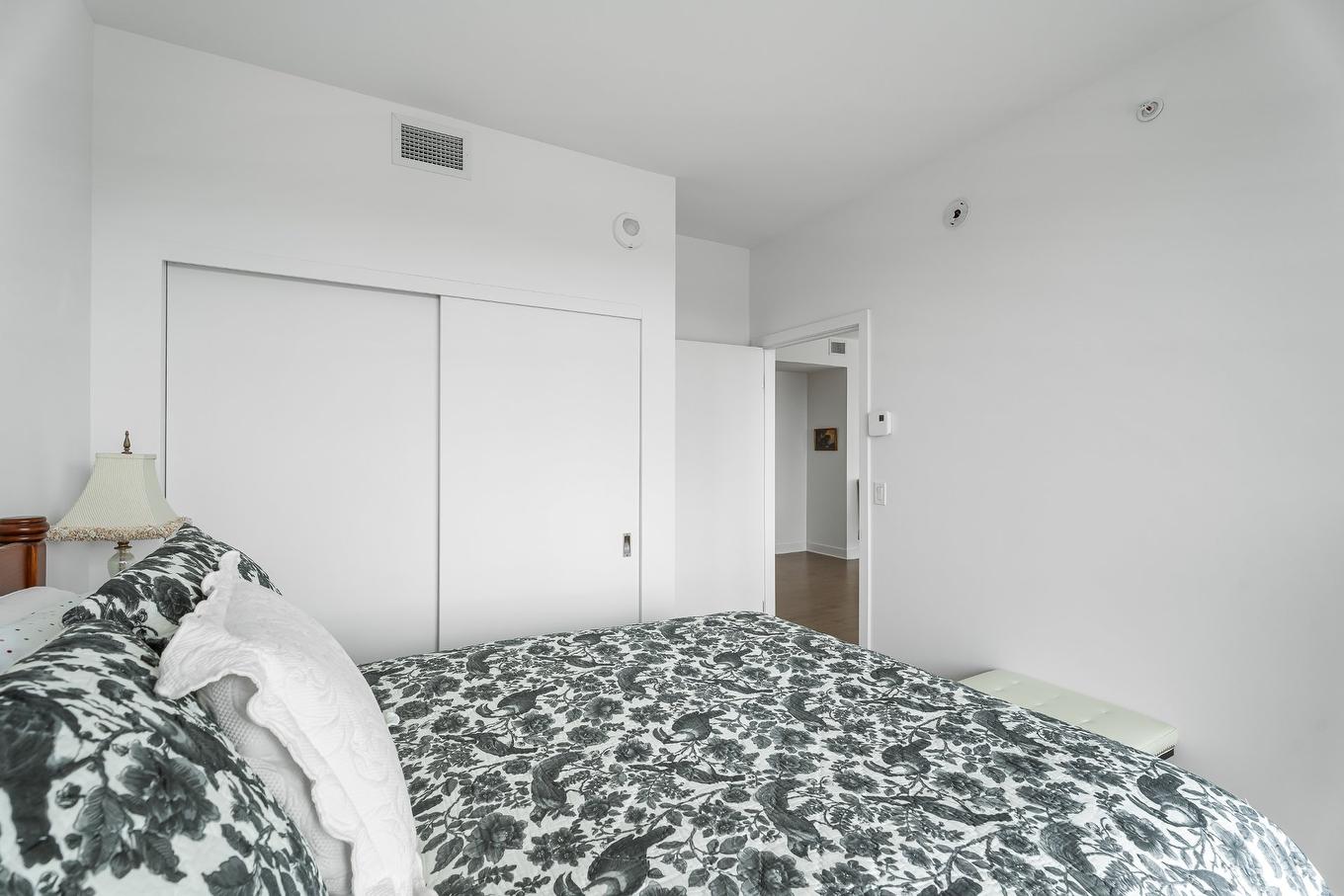 Chambre à coucher principale - 401-5175 Rue Mackenzie, Montréal (Côte-Des-Neiges/Notre-Dame-De-Grâce), QC - Indoor Photo Showing Bedroom